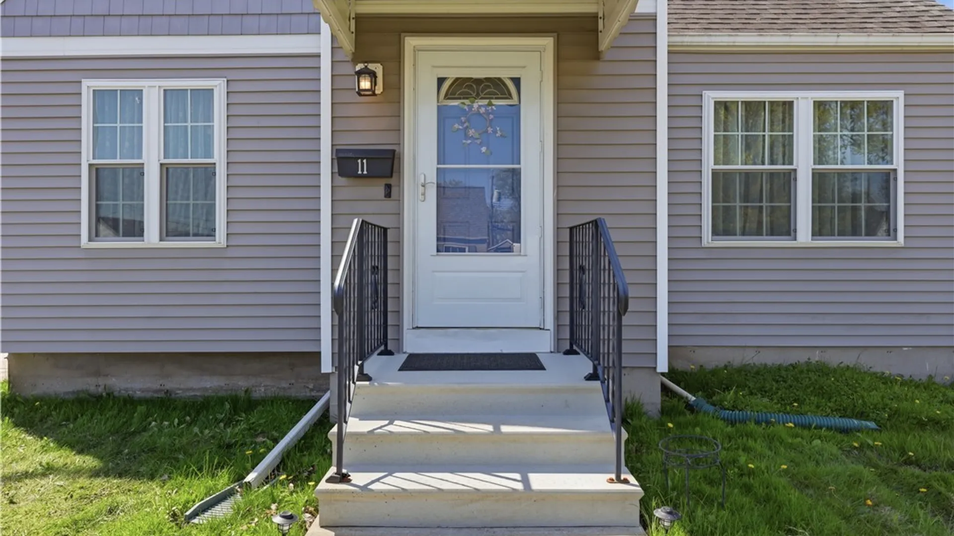 Property at 11 Airview Terrace, Cheektowaga, NY 14043 4