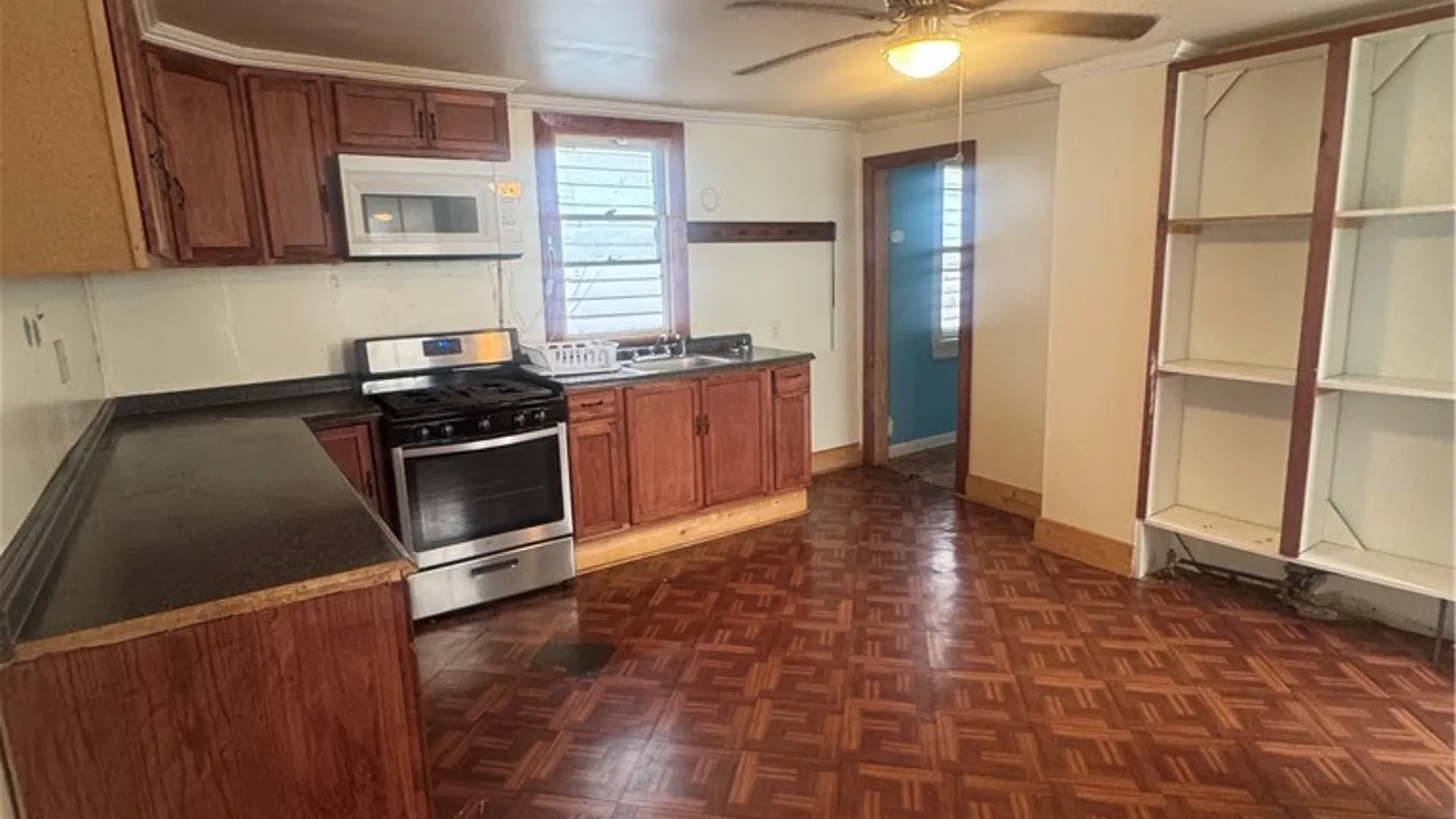Property at 139 Bird Avenue, Buffalo, NY 14213 4