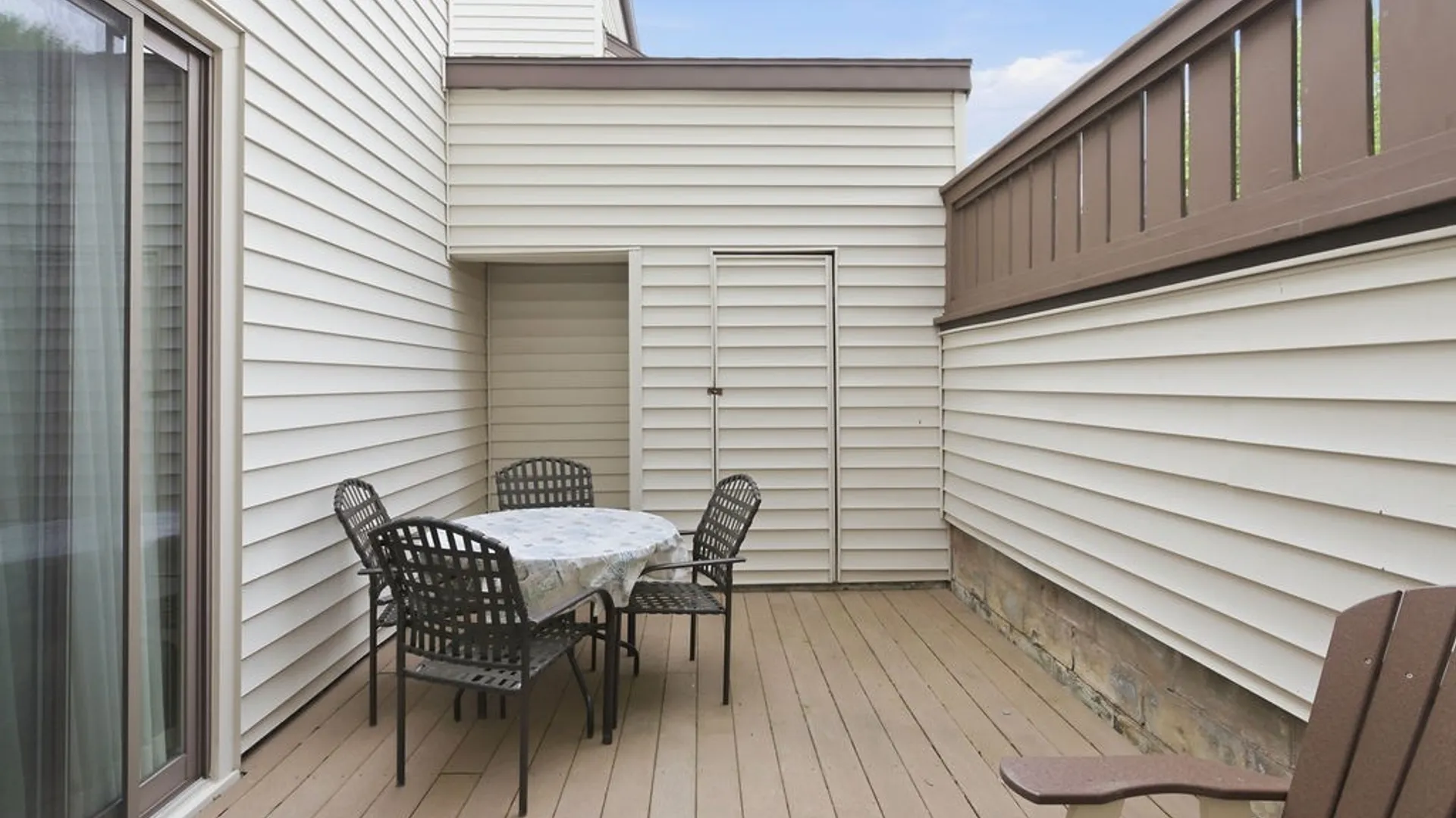 Property at 502 Woburn Drive, Camillus, NY 13031 28