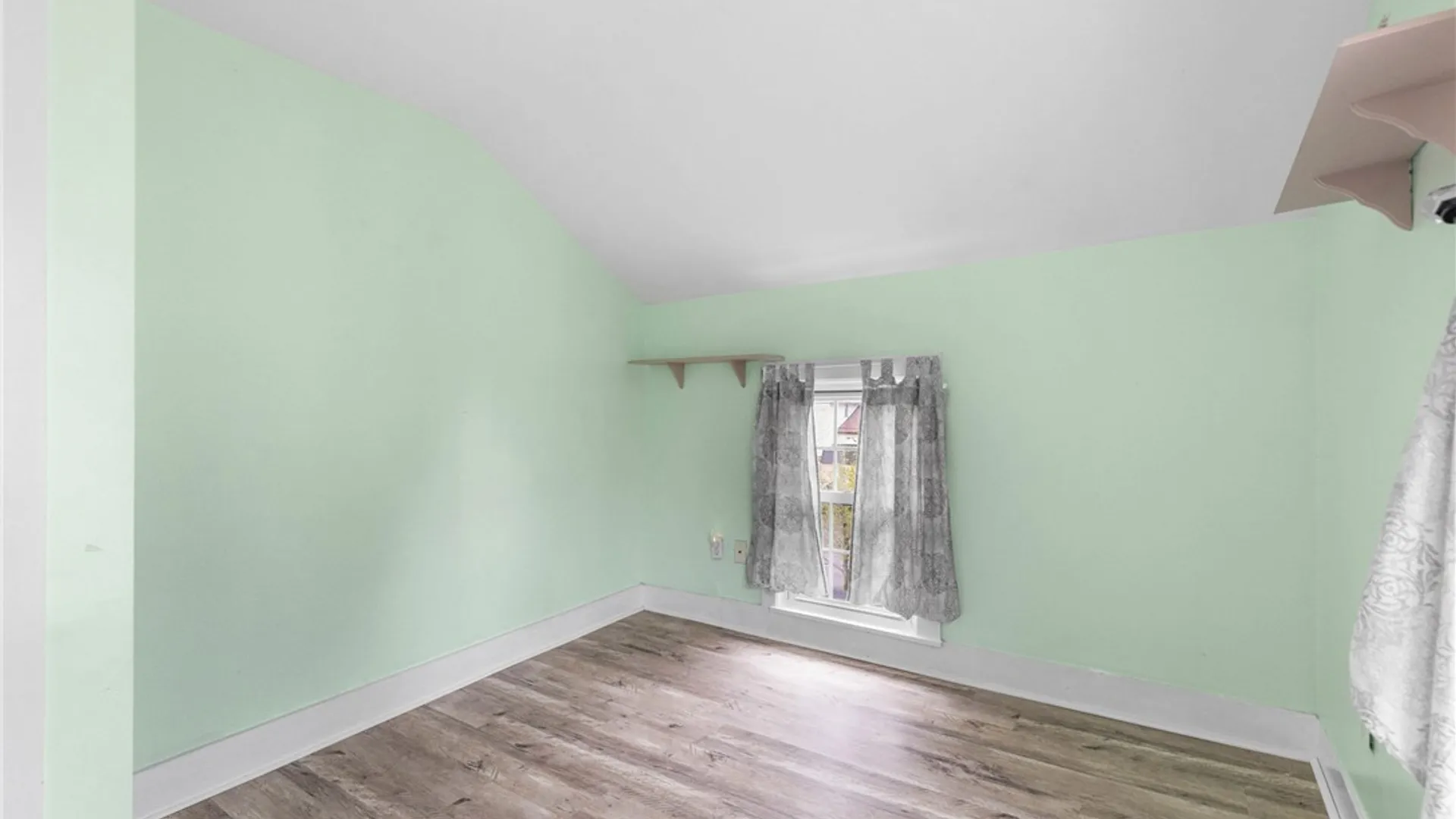 Property at 25 Van Buren St, Murray, NY 14470 33