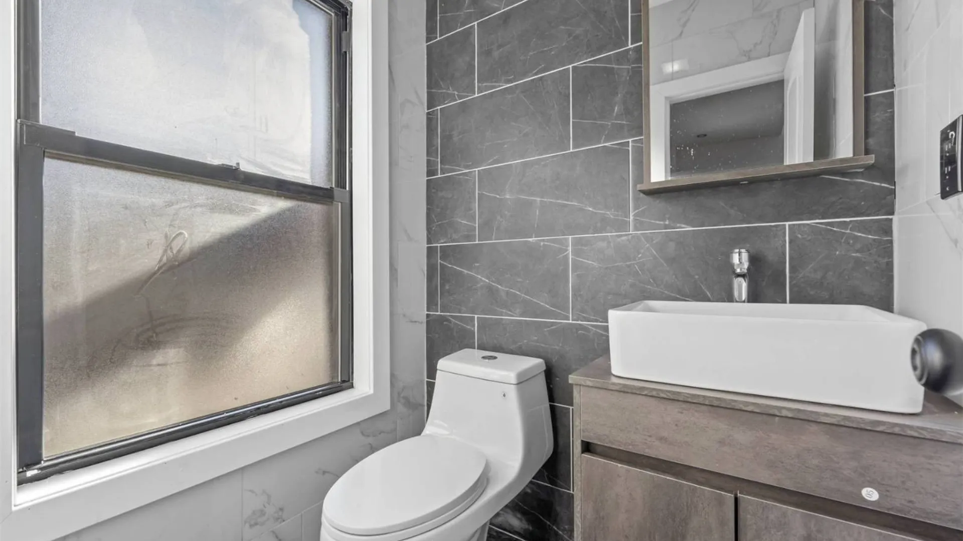 Property at 184-09 JAMAICA AVENUE, JAMAICA, NY 11423 25