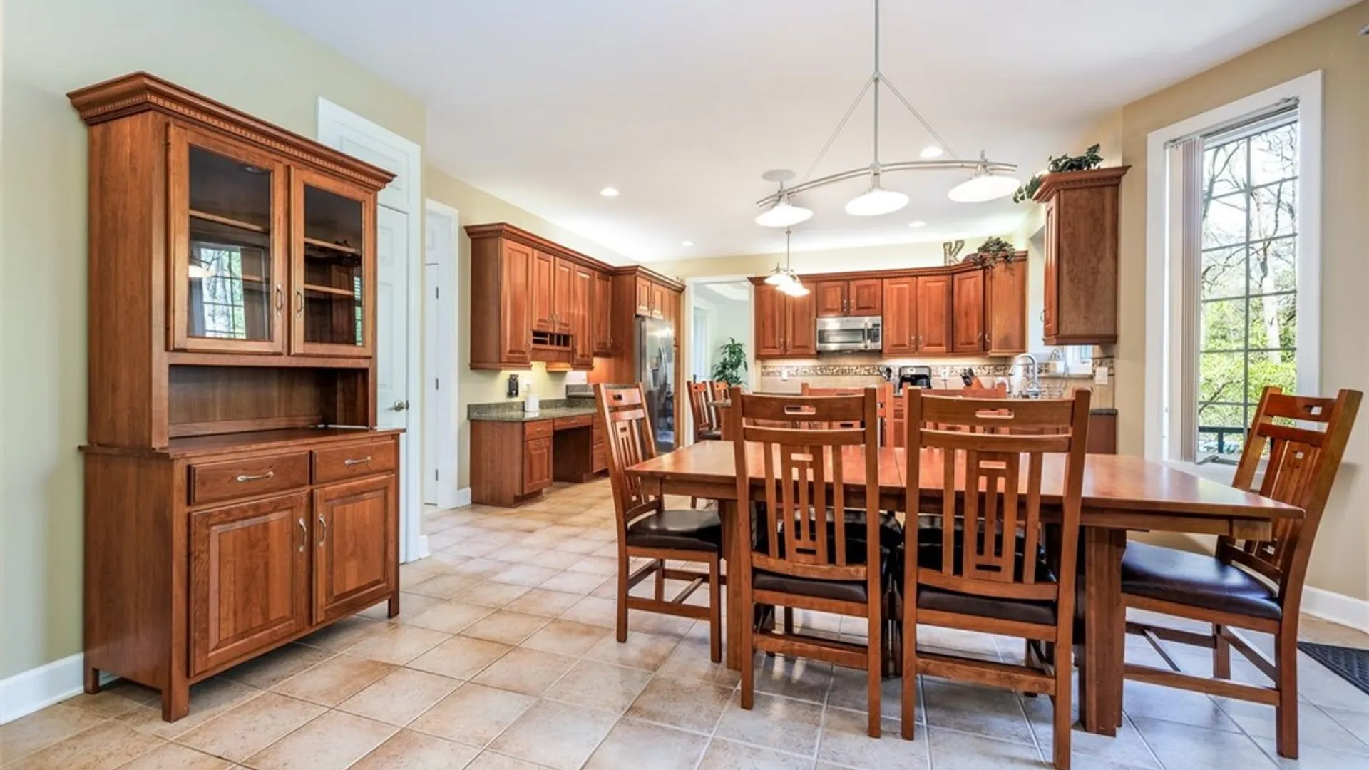 Property at 716 Admiralty Way, Webster, NY 14580 12