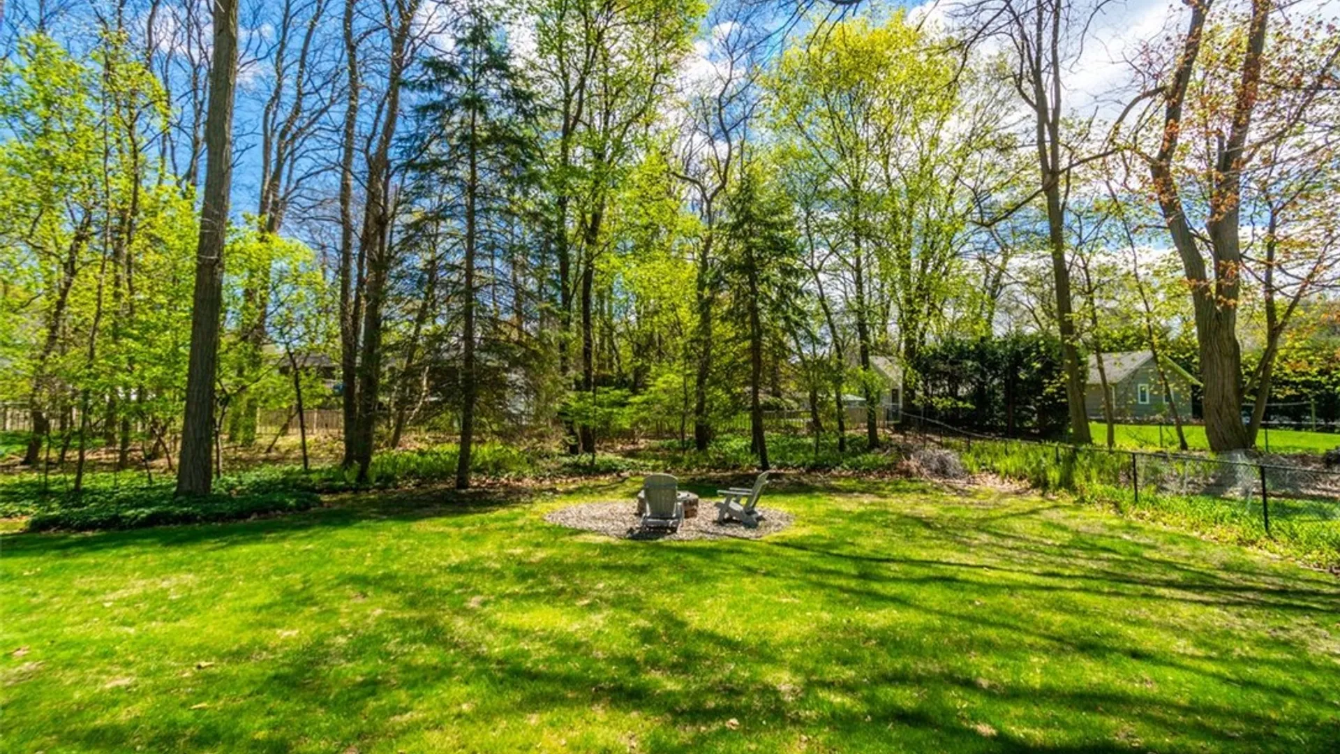 Property at 716 Admiralty Way, Webster, NY 14580 36