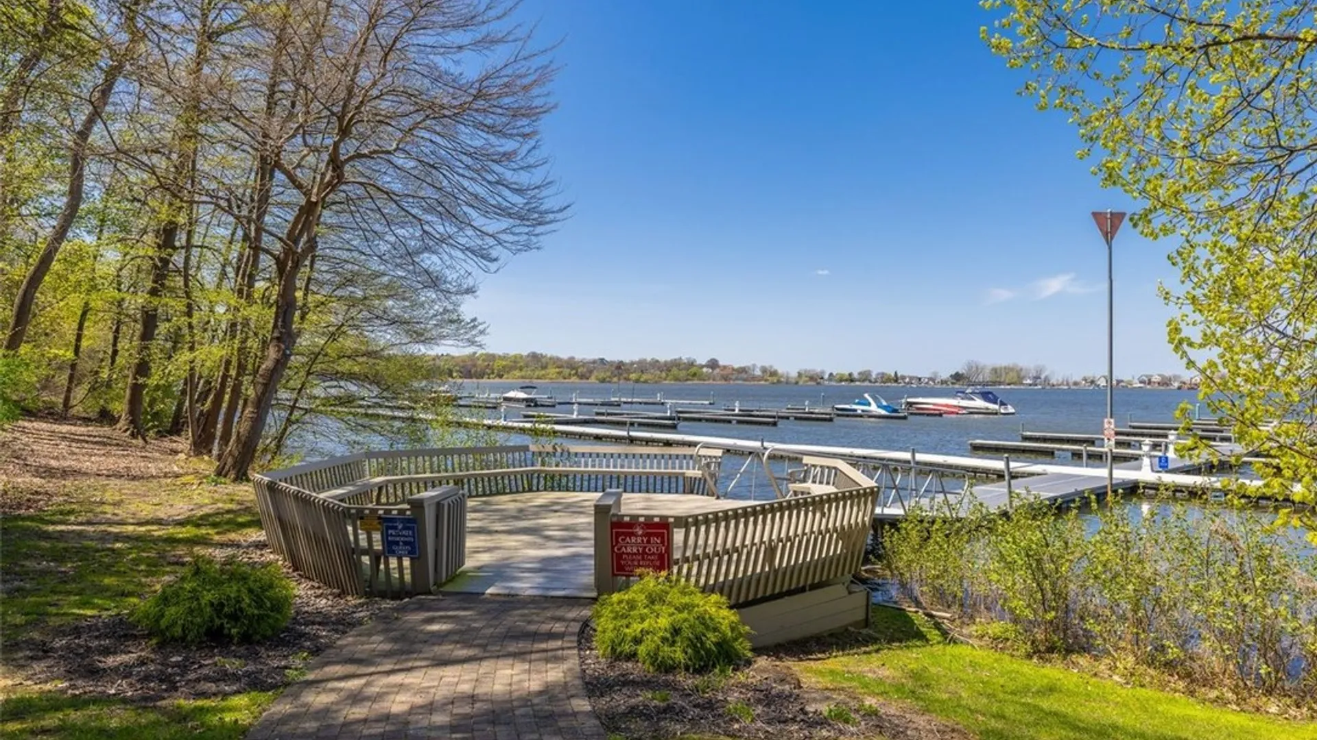 Property at 716 Admiralty Way, Webster, NY 14580 41