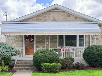 Property at 609 27th Street, Niagara Falls, NY 14301