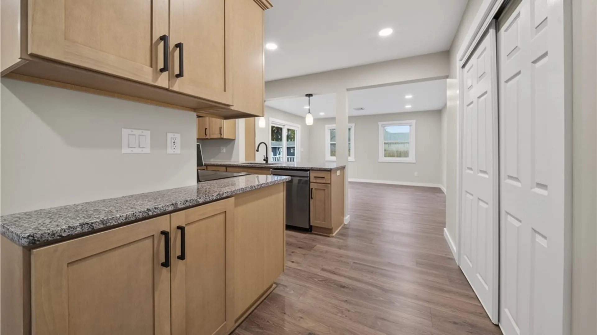 Property at 117 Sunrise Terrace, Salina, NY 13088 12