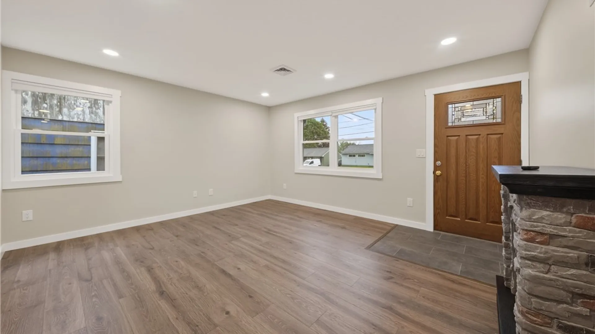 Property at 117 Sunrise Terrace, Salina, NY 13088 5