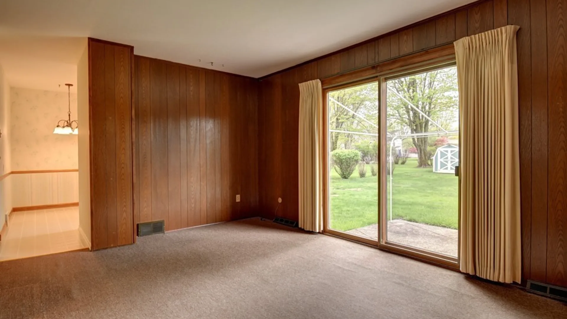 Property at 49 Chestnut Hill Lane, Amherst, NY 14221 13