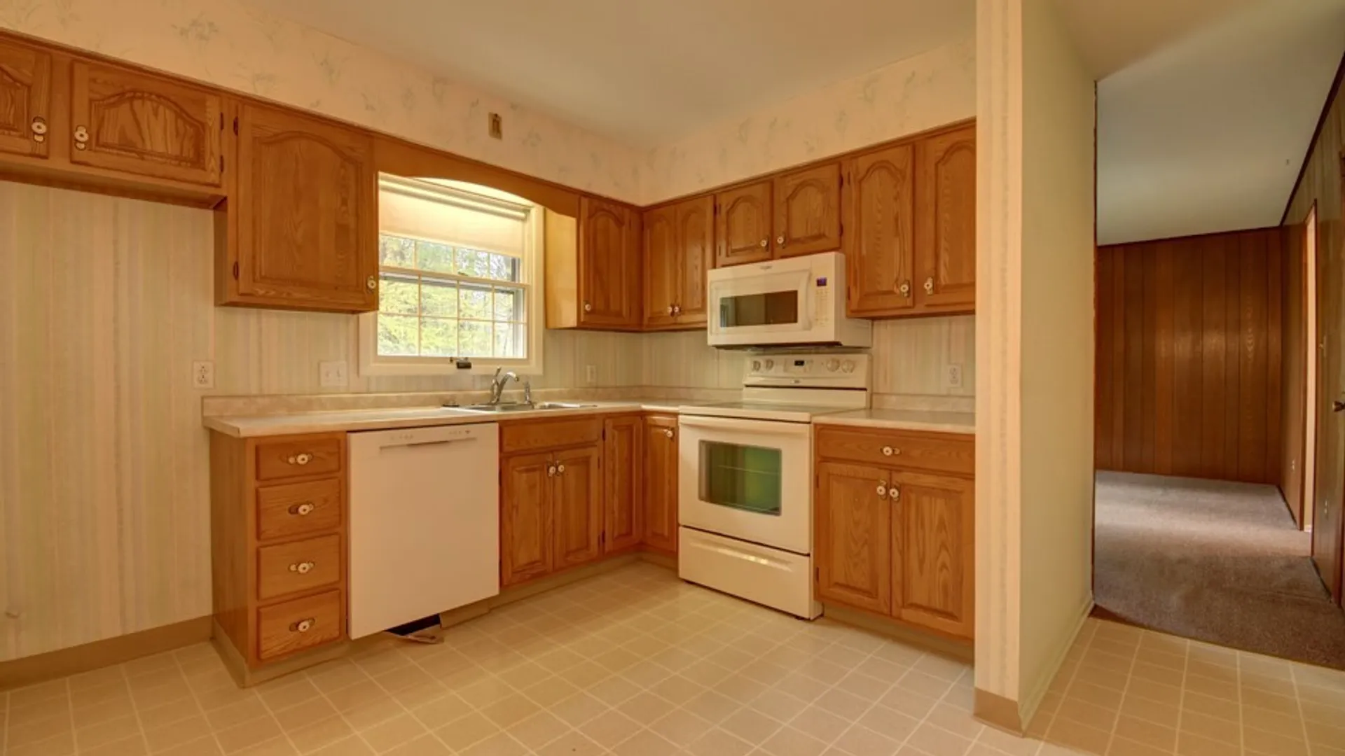 Property at 49 Chestnut Hill Lane, Amherst, NY 14221 3
