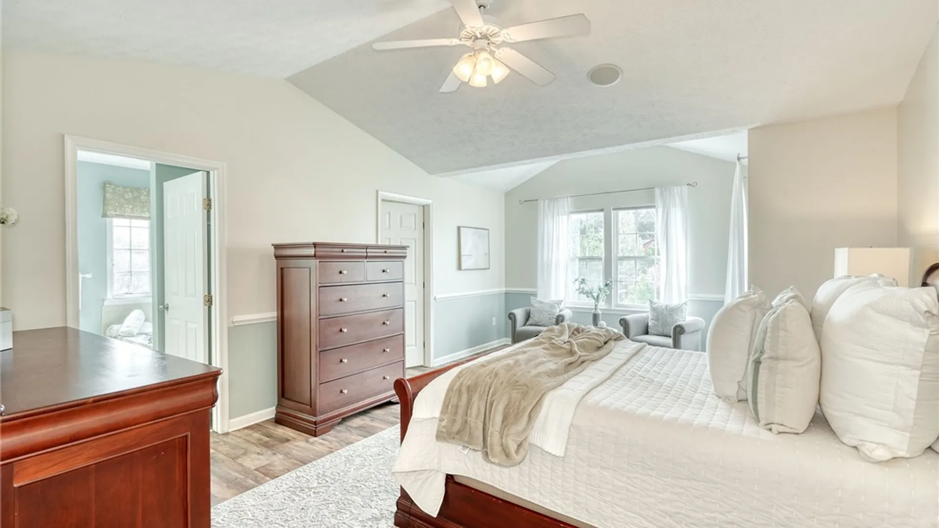 Property at 1300 Surrey Garden Way, Webster, NY 14580 29