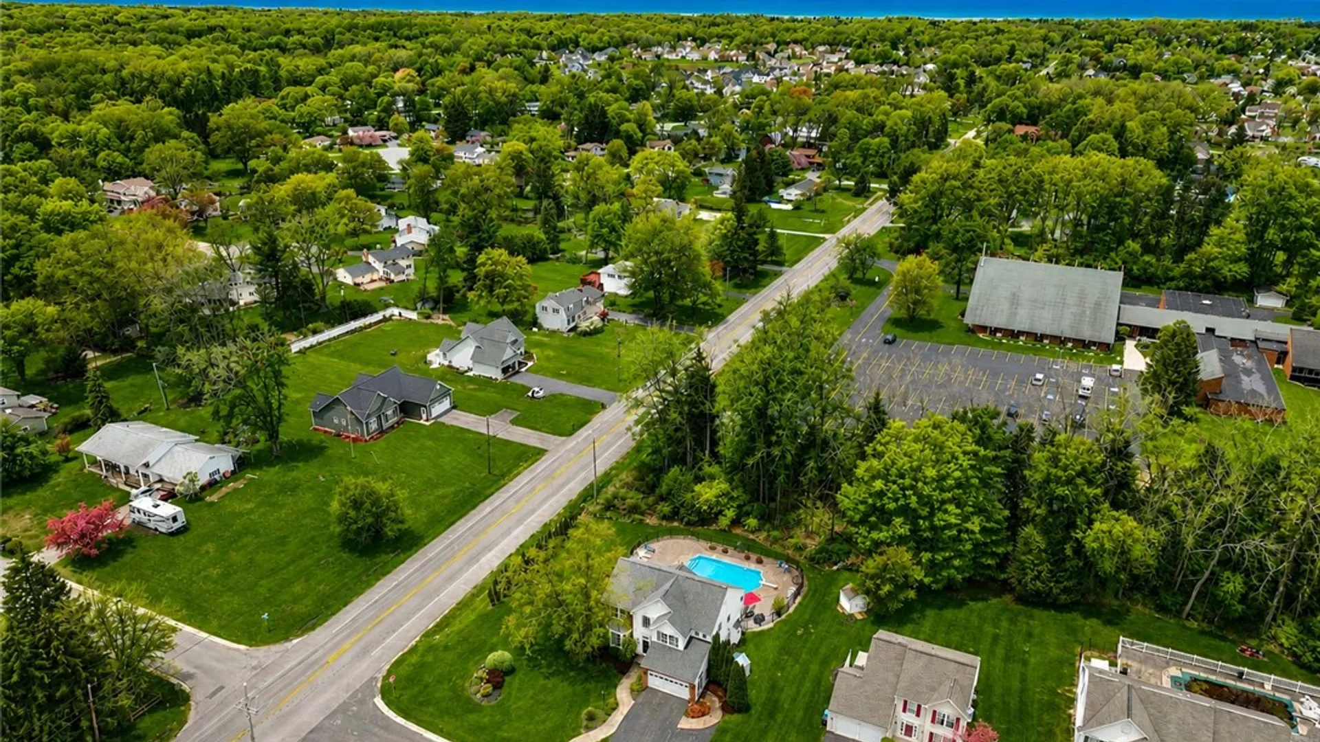 Property at 1300 Surrey Garden Way, Webster, NY 14580 48