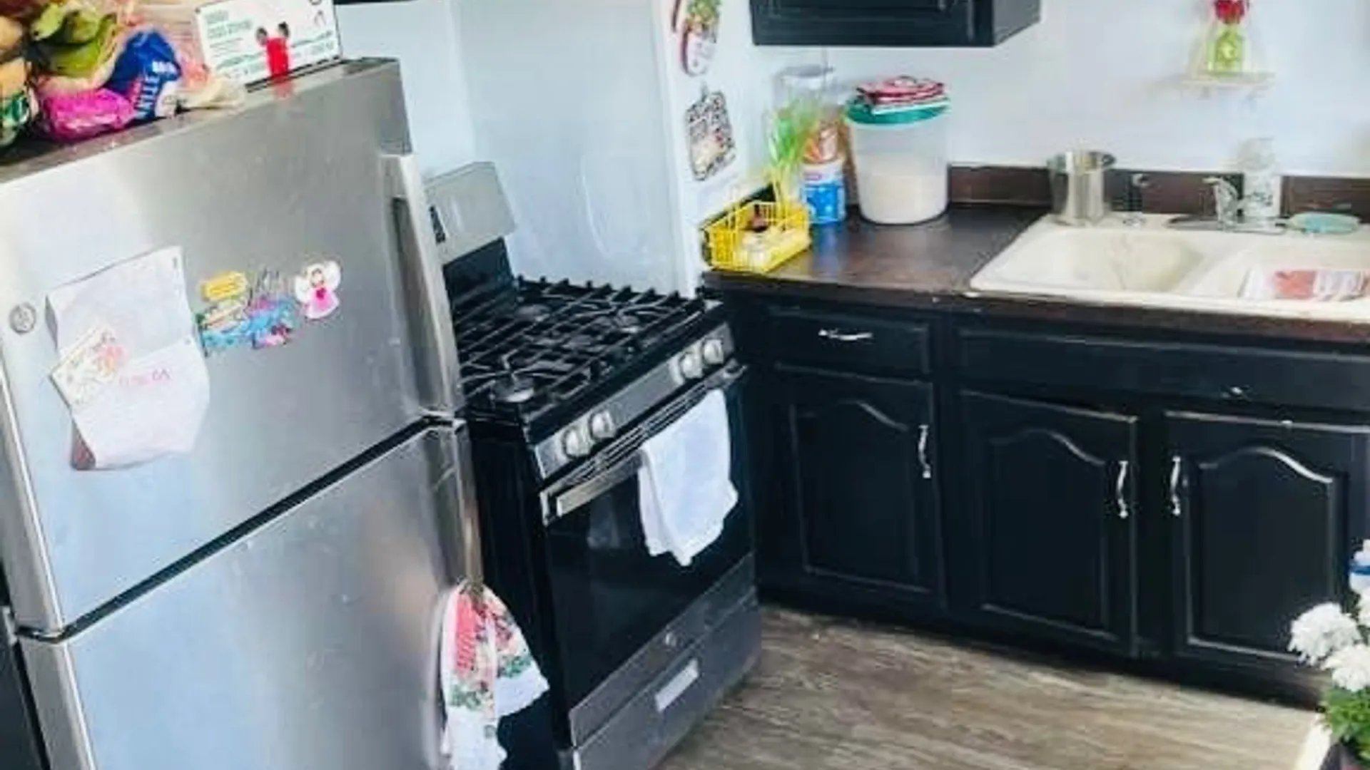 Property at 2165 Seneca Avenue, Niagara Falls, NY 14305 4