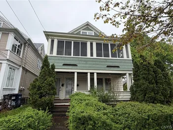 1300-1302 Oak Street, Syracuse, NY 13203