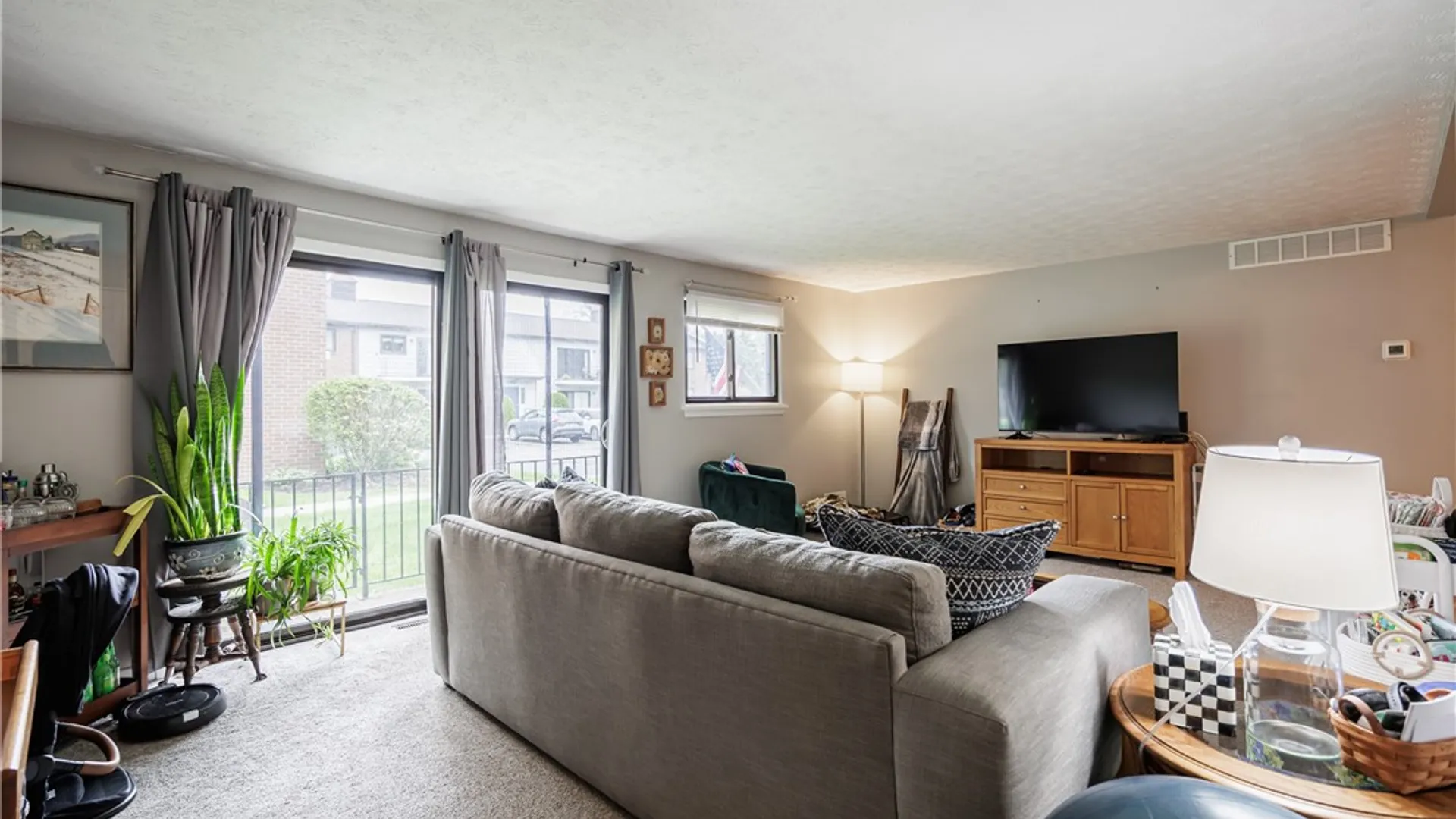 Property at 18-2 Great Wood Court, Perinton, NY 14450 9