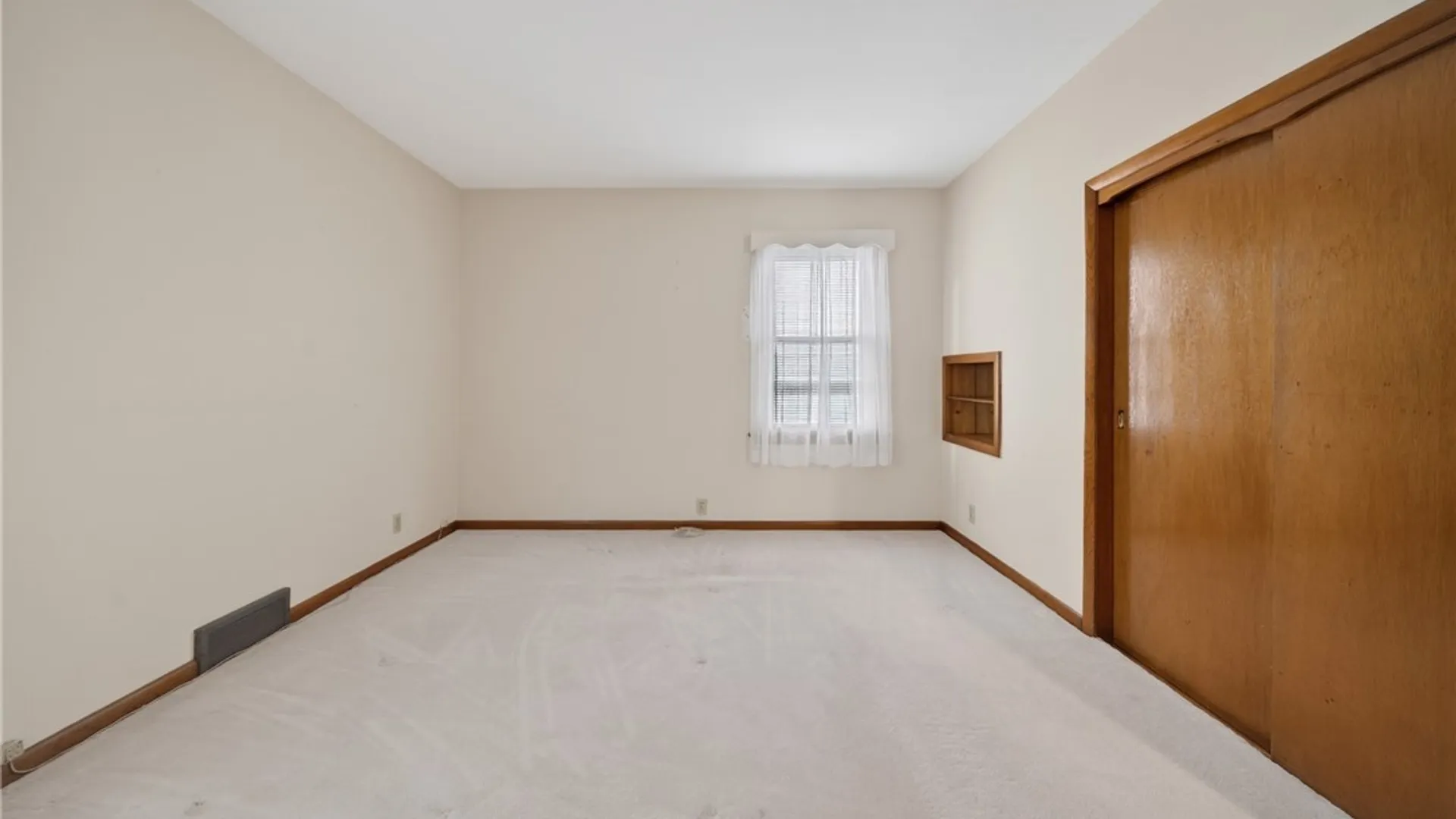 Property at 303 Bacon Street, Geddes, NY 13209 16