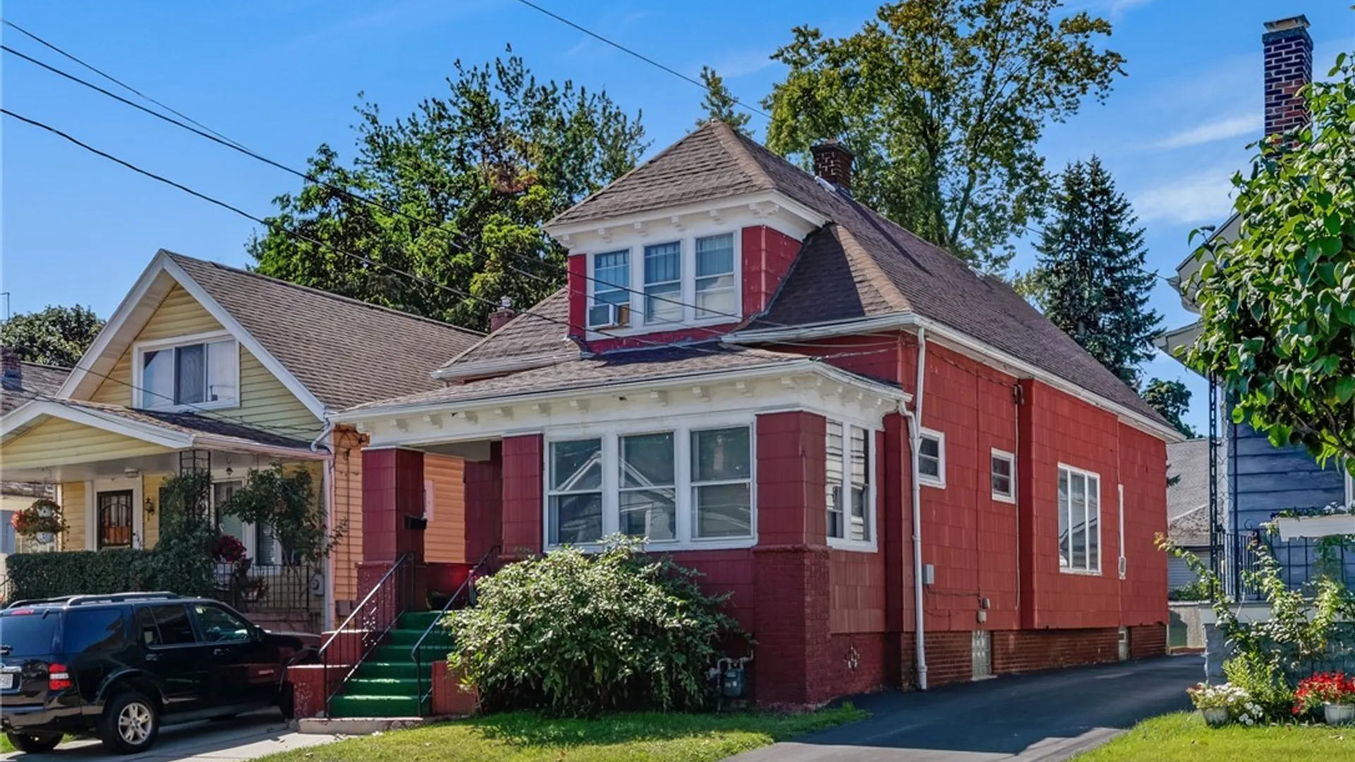 Property at 148 Deerfield Avenue, Buffalo, NY 14215 2