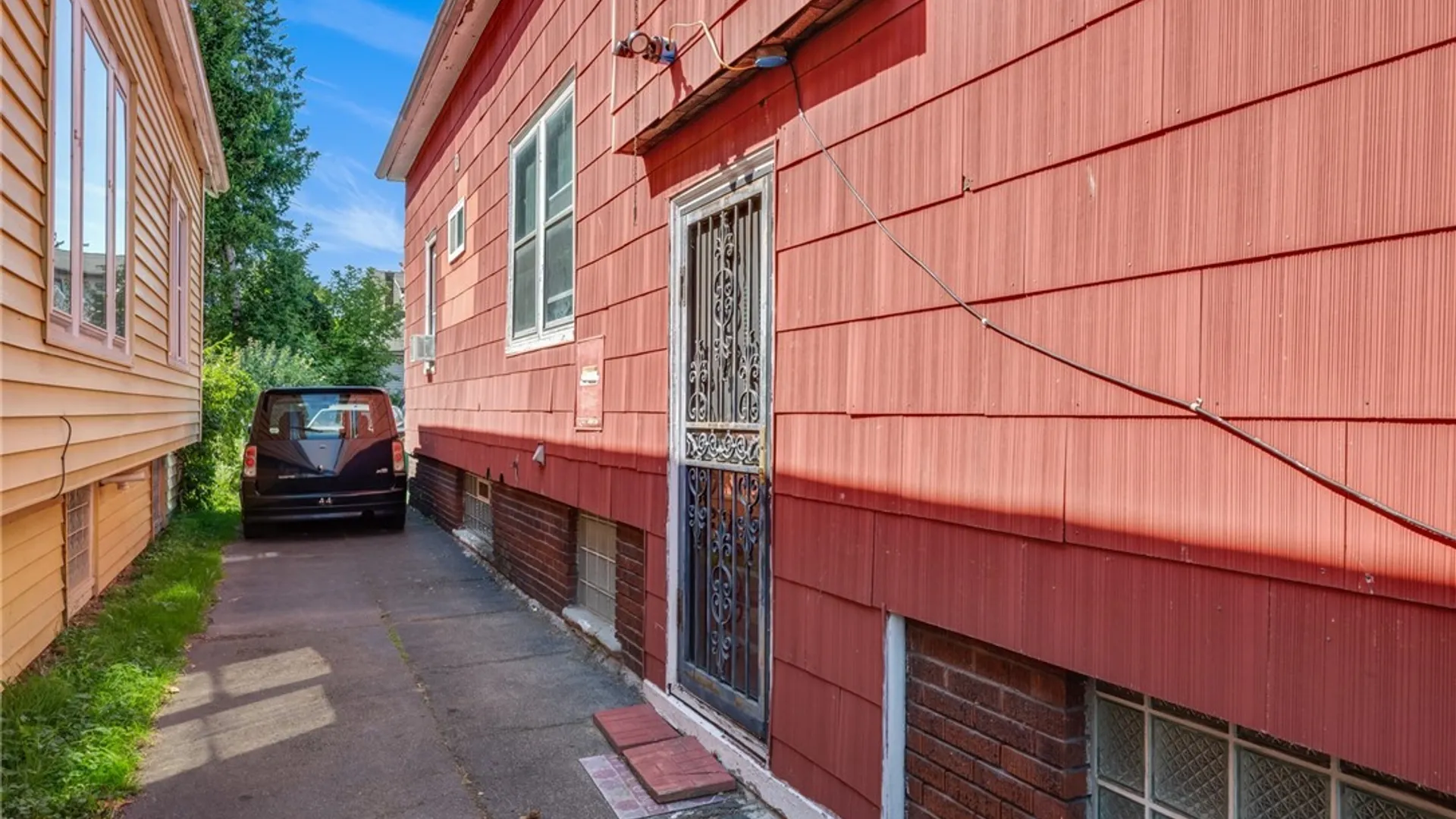 Property at 148 Deerfield Avenue, Buffalo, NY 14215 31