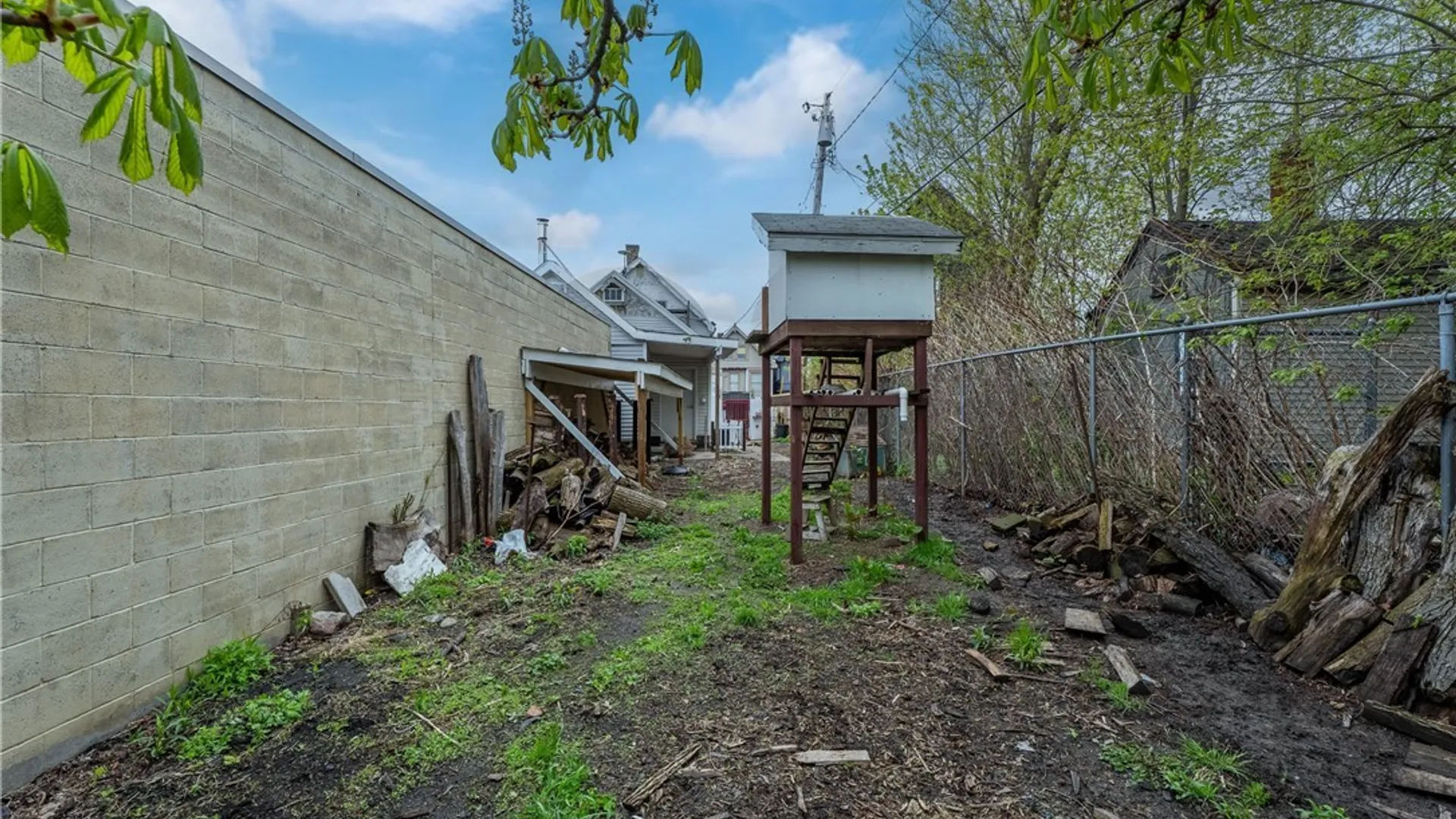Property at 490 Grant Street, Buffalo, NY 14213 36