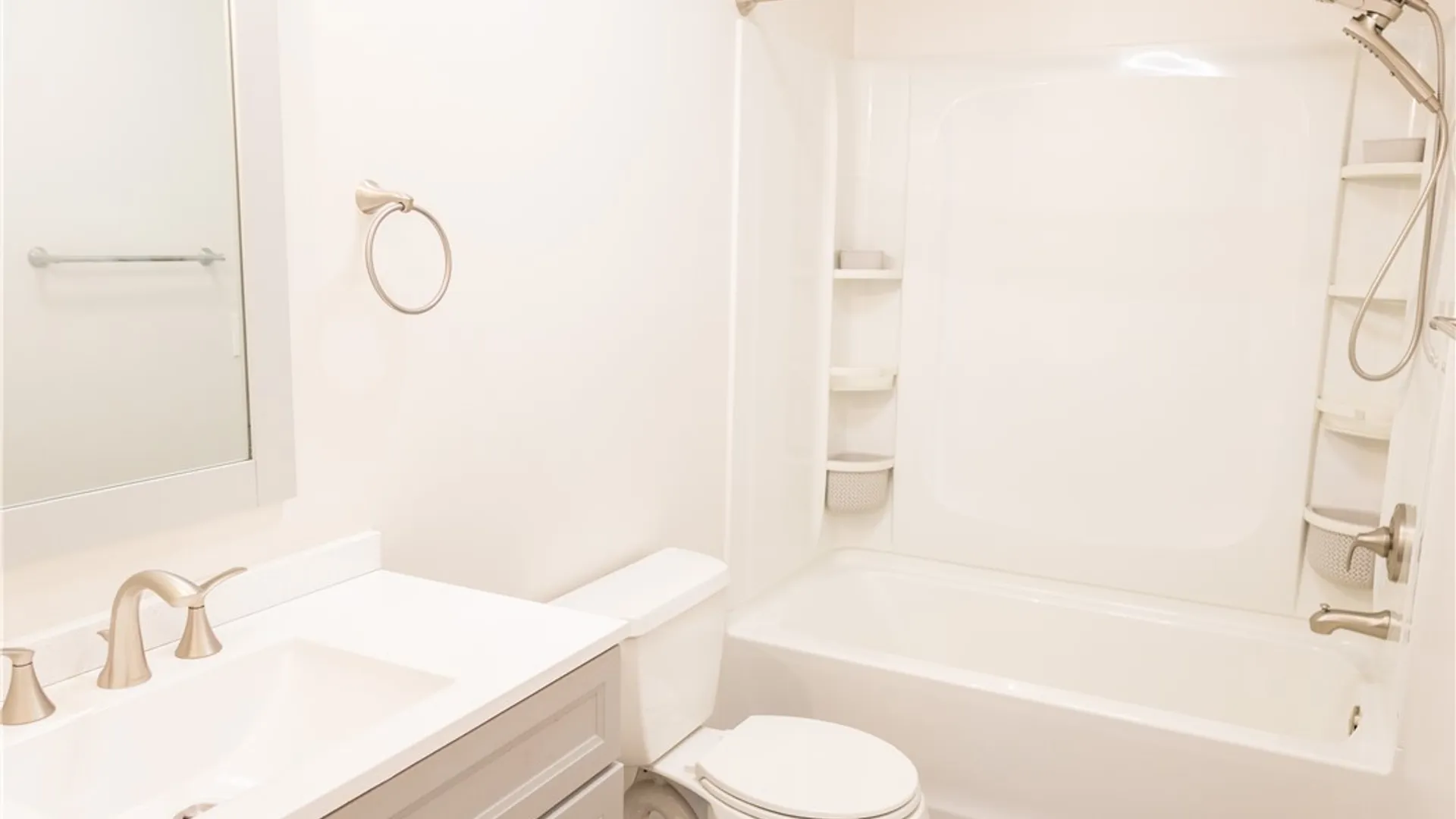 Property at 287 Sunny Mill Lane, Greece, NY 14626 22