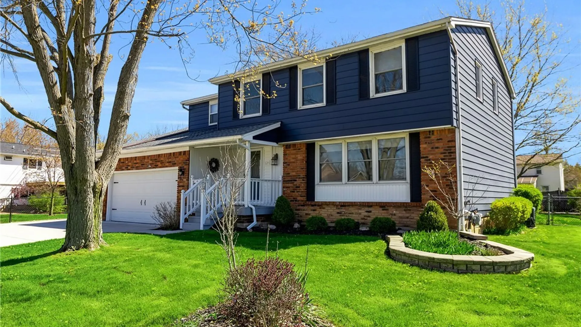 Property at 124 Park Lane Circle, Lockport City, NY 14094 2