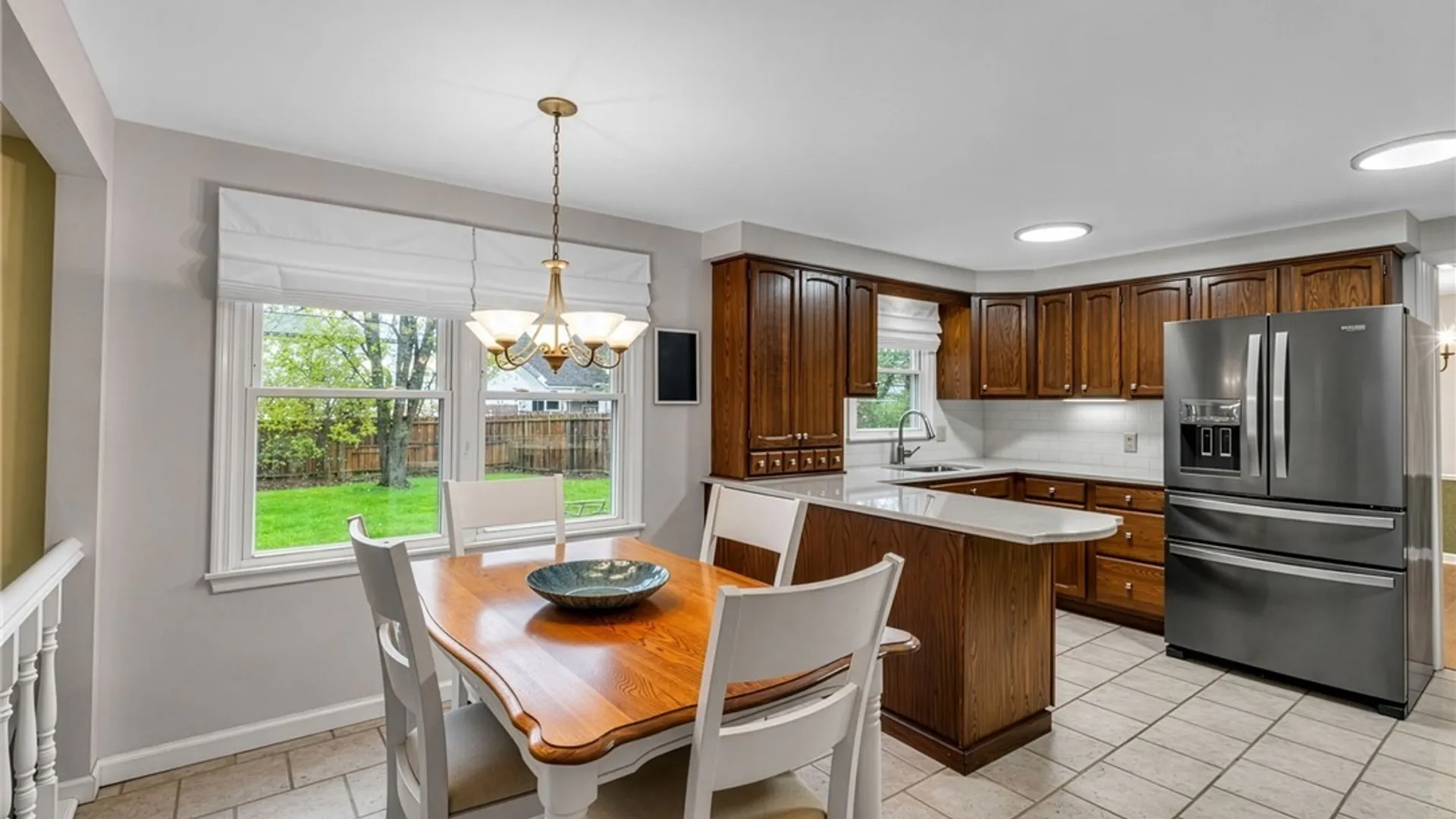 Property at 124 Park Lane Circle, Lockport City, NY 14094 20
