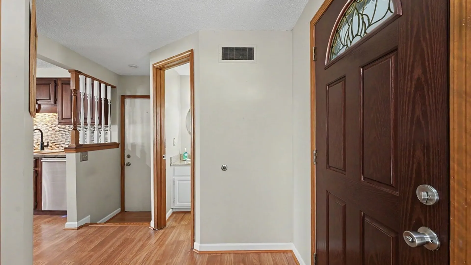 Property at 51 Tracy Lynn Lane, West Seneca, NY 14224 5