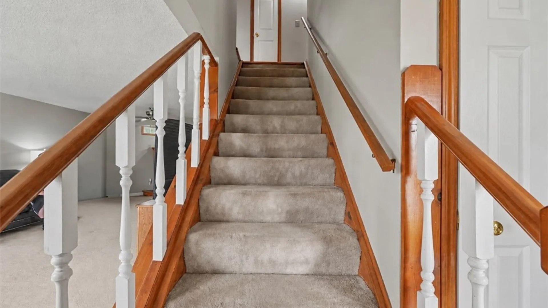 Property at 51 Tracy Lynn Lane, West Seneca, NY 14224 6