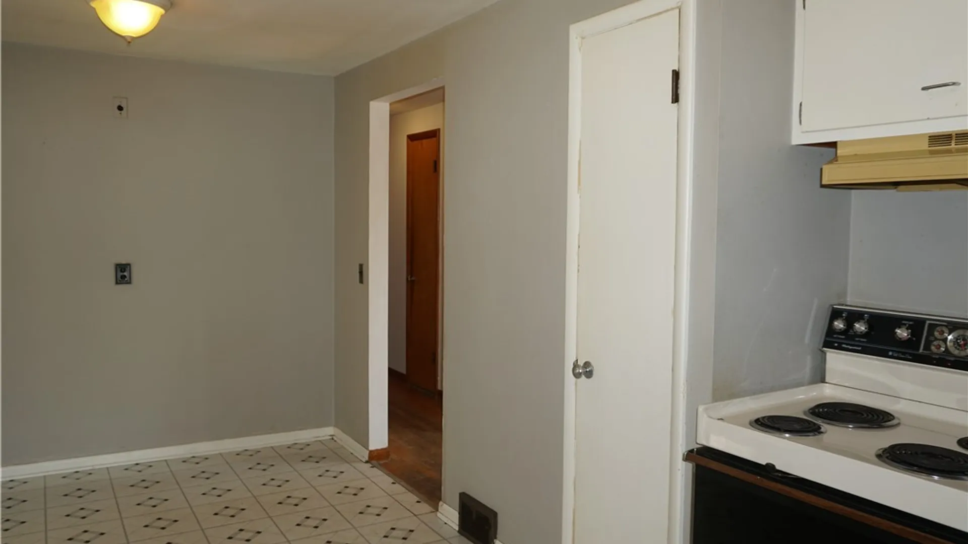 Property at 335 Noble Ave, Salina, NY 13206 11