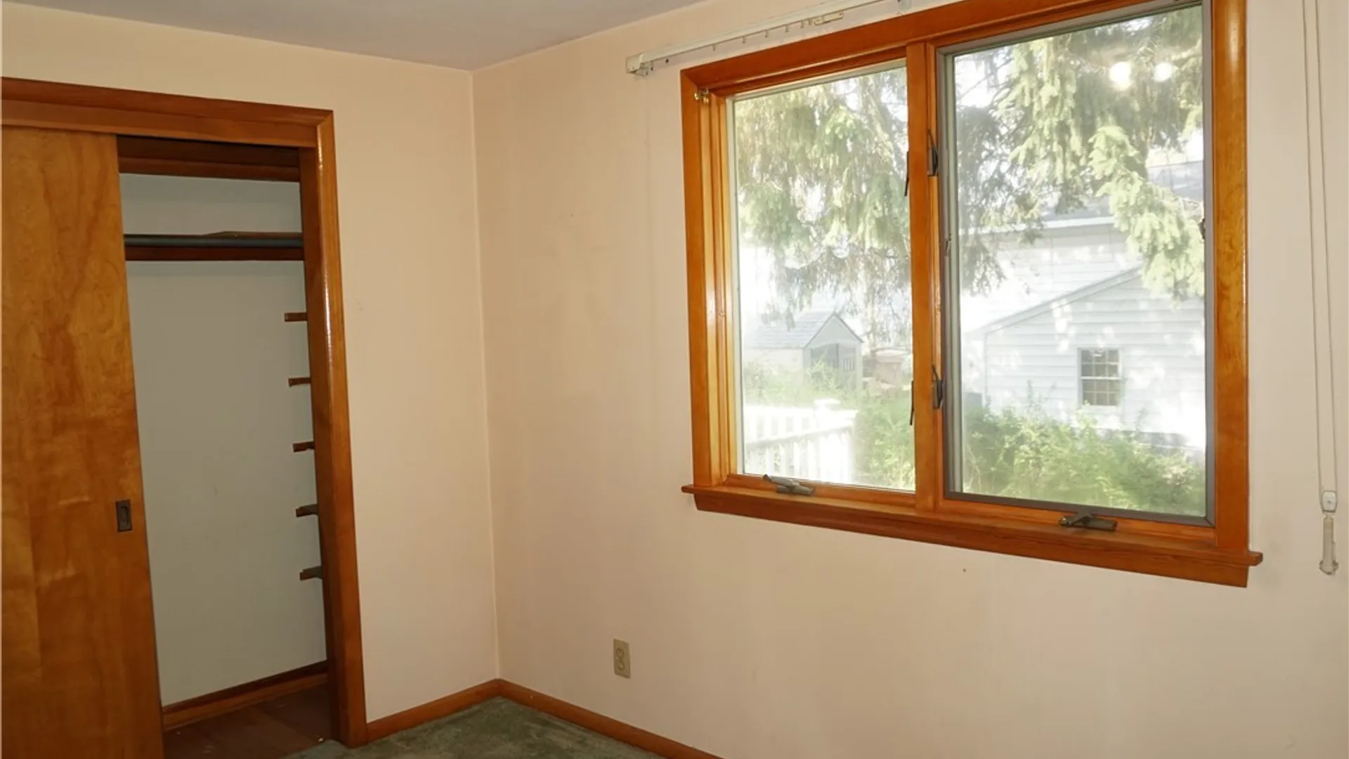 Property at 335 Noble Ave, Salina, NY 13206 15