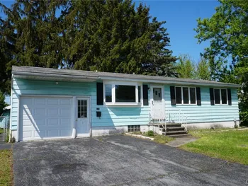 Property at 335 Noble Ave, Salina, NY 13206