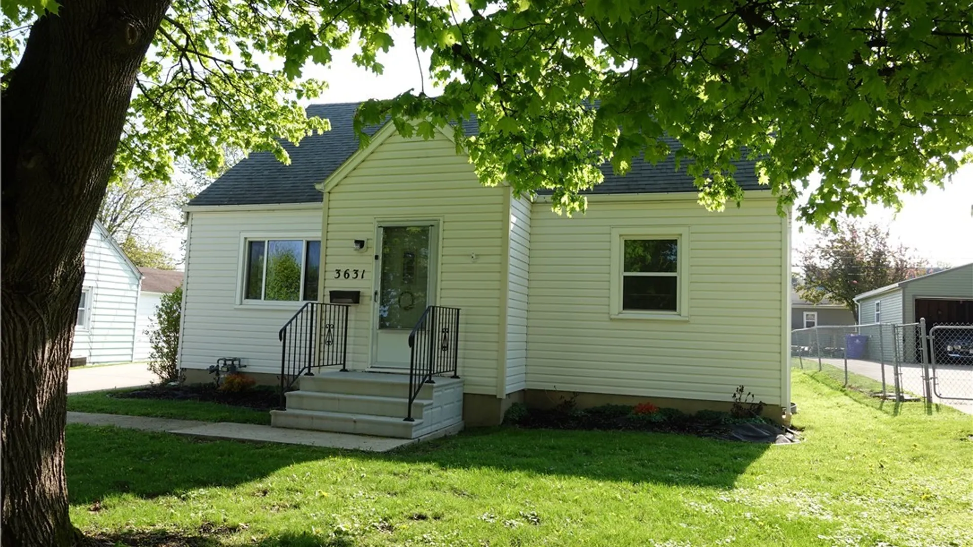 Property at 3631 Harrison Avenue, Hamburg, NY 14219 3