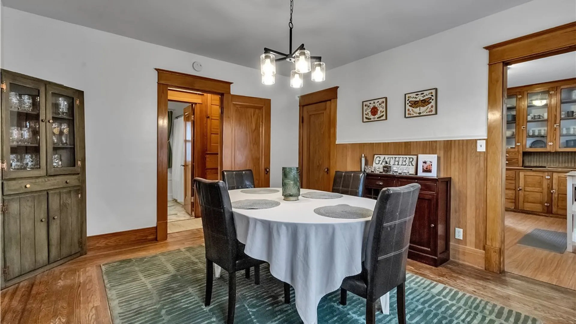 Property at 30 Ashton Place, Buffalo, NY 14220 14