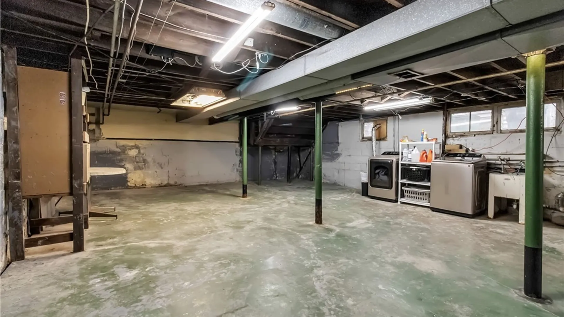 Property at 30 Ashton Place, Buffalo, NY 14220 39