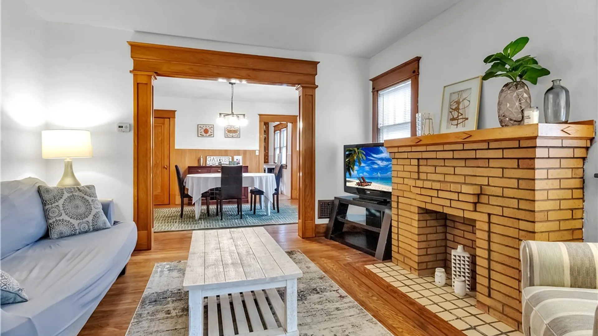 Property at 30 Ashton Place, Buffalo, NY 14220 6