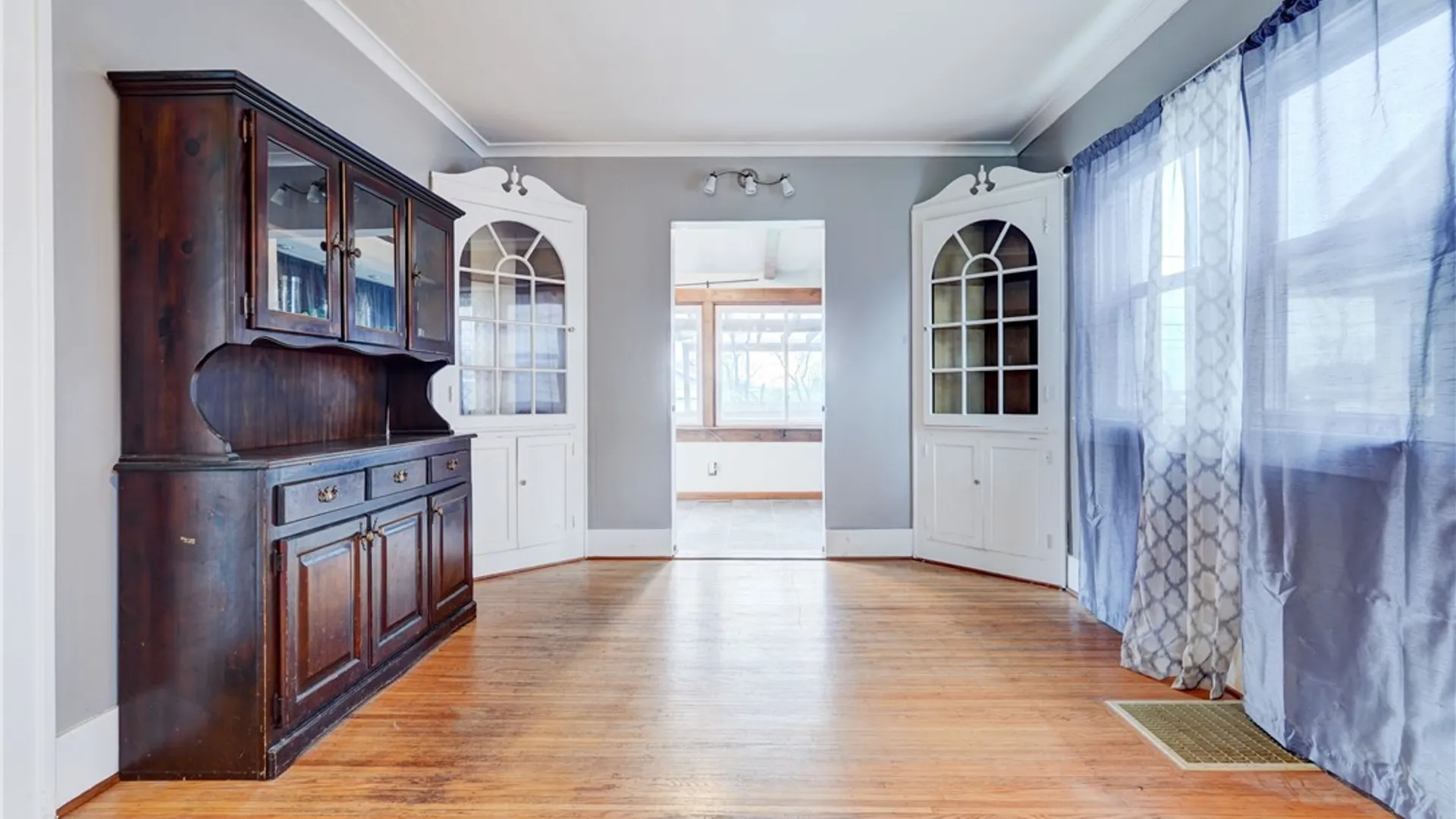 Property at 93 Kingsboro Road, Rochester, NY 14619 4