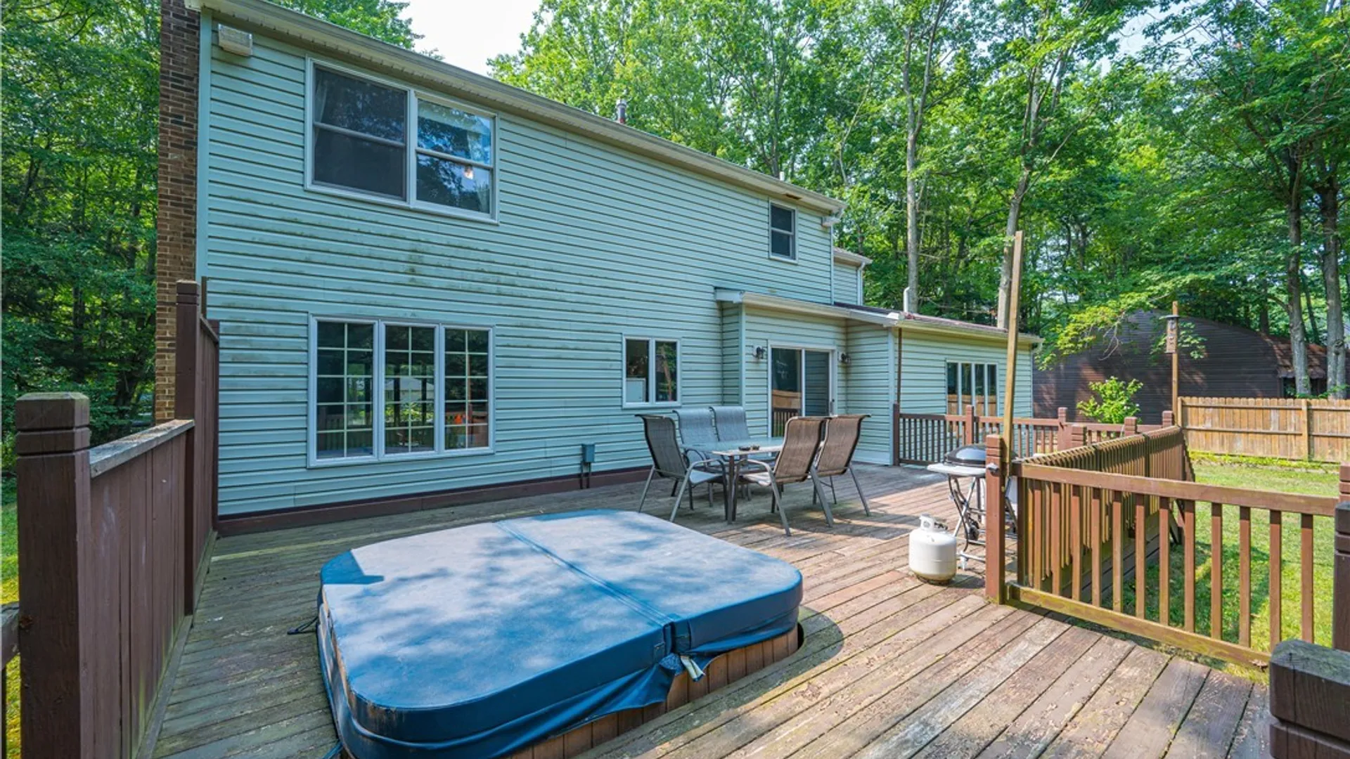 Property at 8969 Hammond Drive, Eden, NY 14057 32