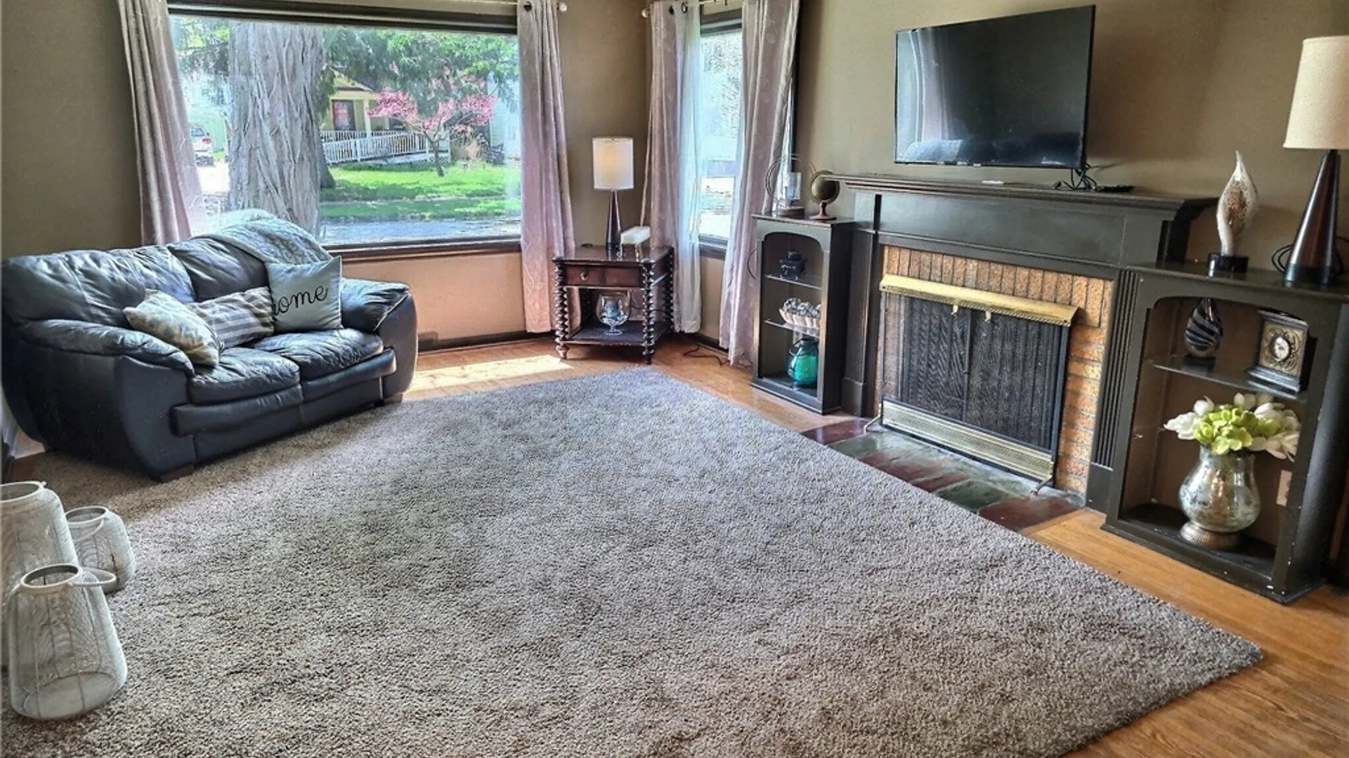 Property at 2826 Saint Paul Blvd, Irondequoit, NY 14617 7