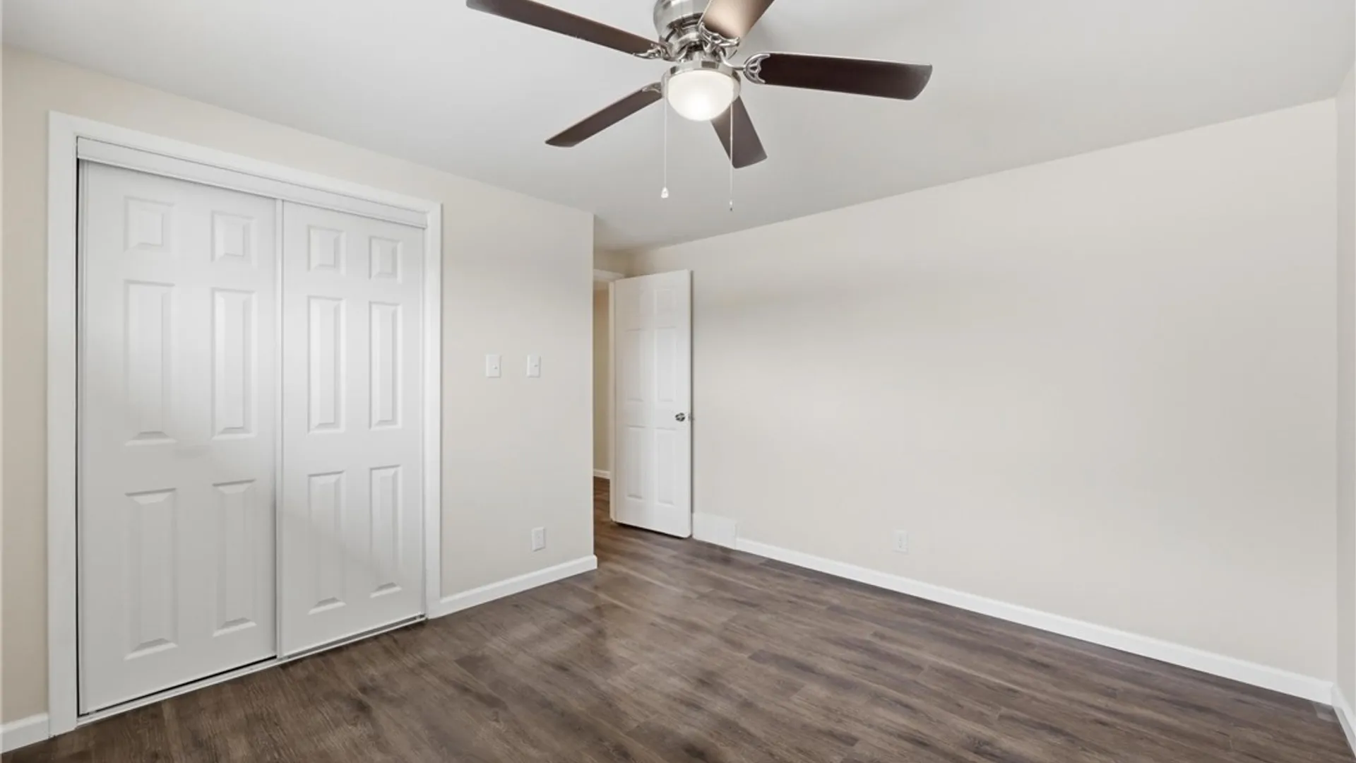 Property at 215 Steven Drive, Cheektowaga, NY 14227 32