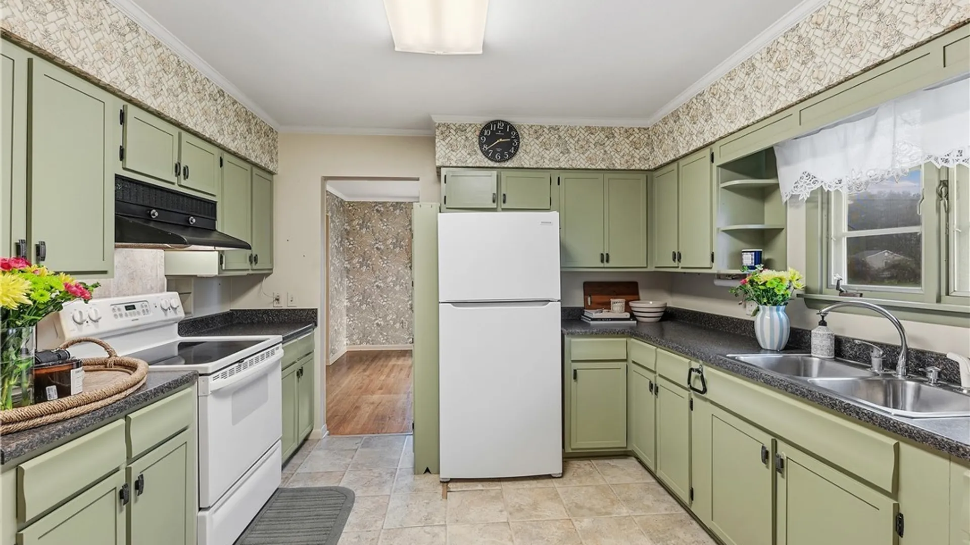 Property at 3830 East Street, Skaneateles, NY 13152 5