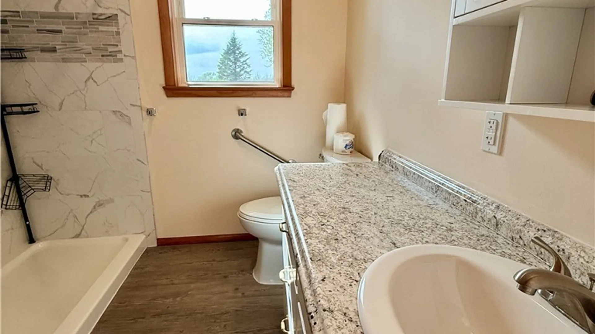Property at 8912 Hartshorn Road, Batavia, NY 14036 15