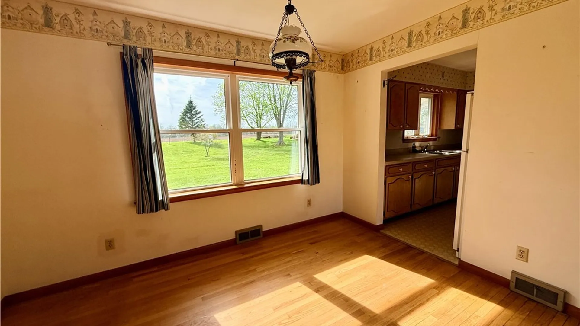 Property at 8912 Hartshorn Road, Batavia, NY 14036 8