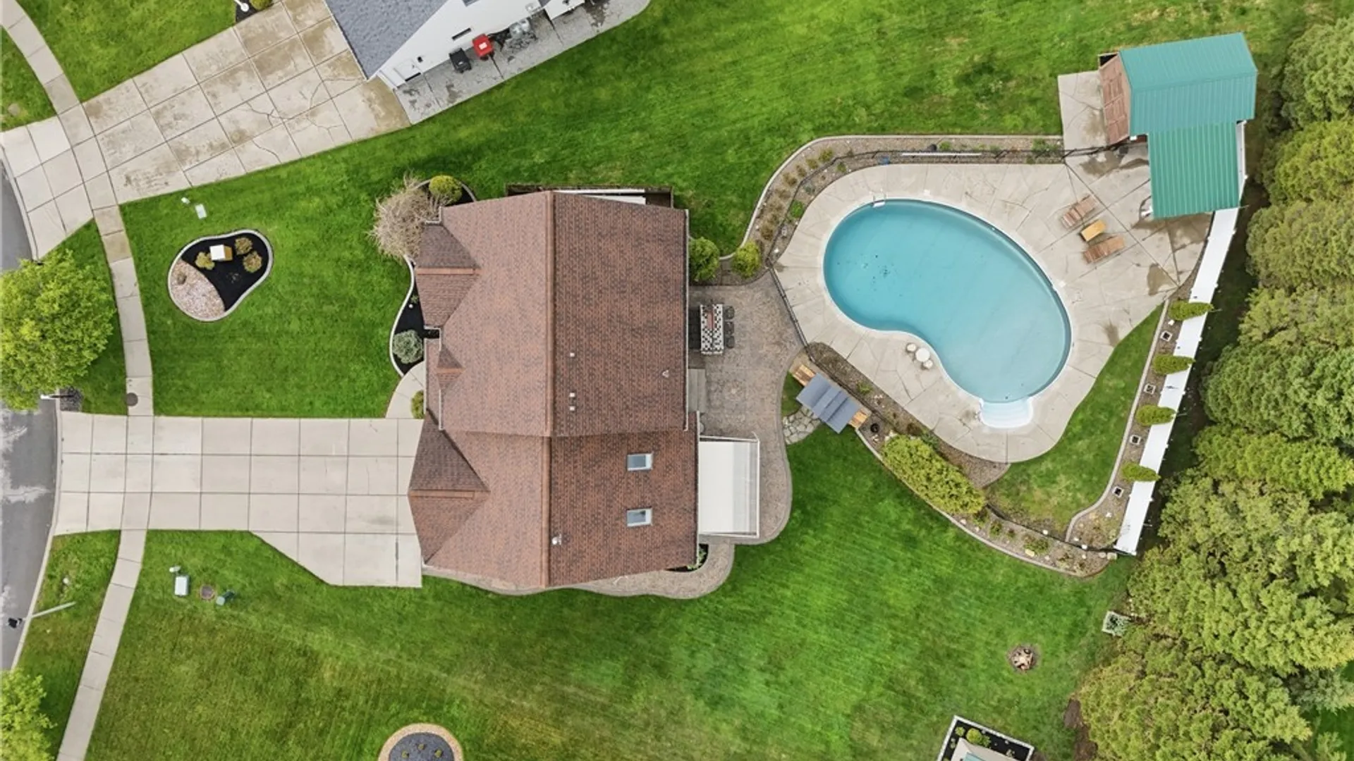 Property at 209 Nathans Trail, Lancaster, NY 14086 35