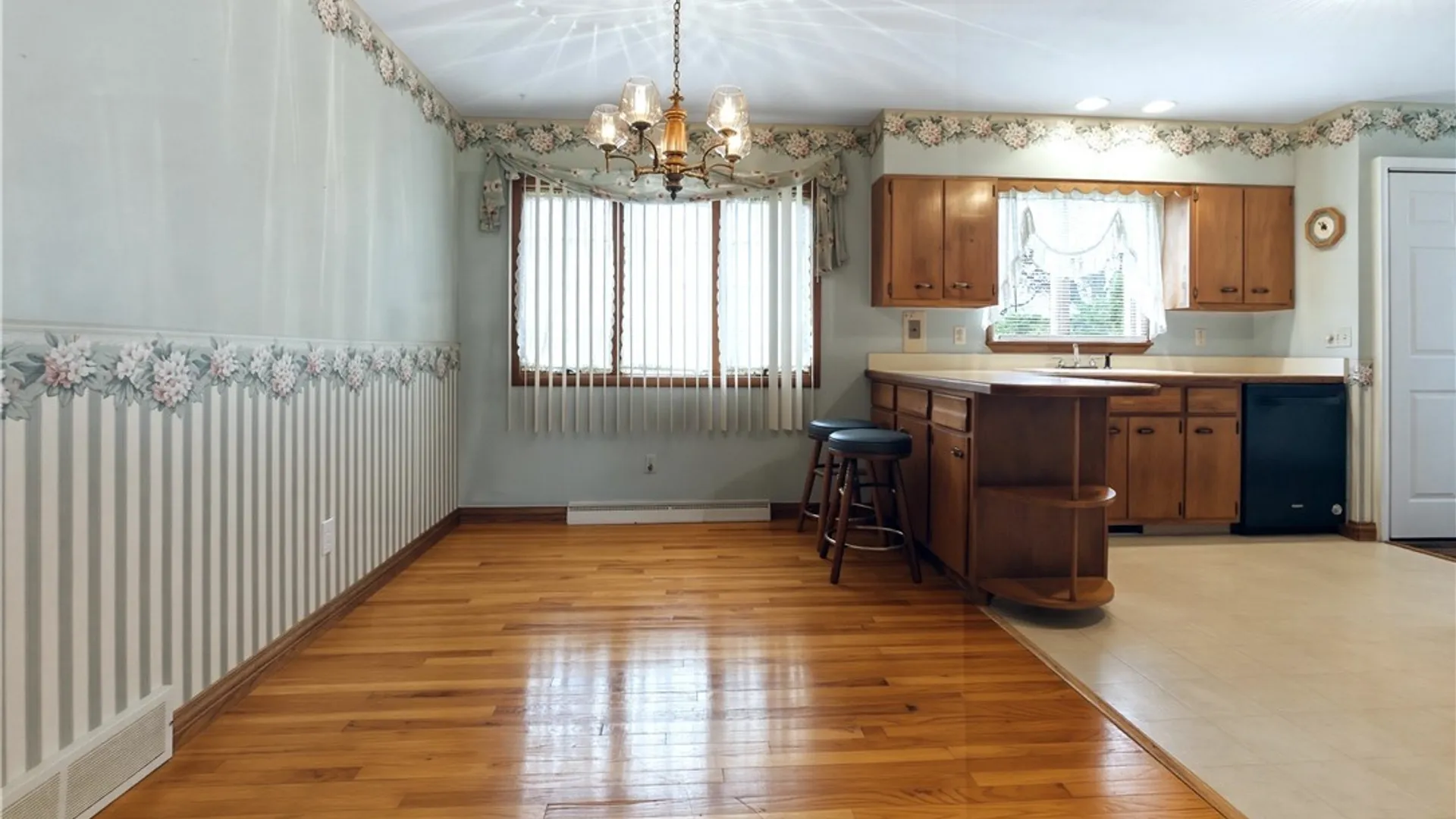 Property at 603 Hickory Street, Rome, NY 13440 12