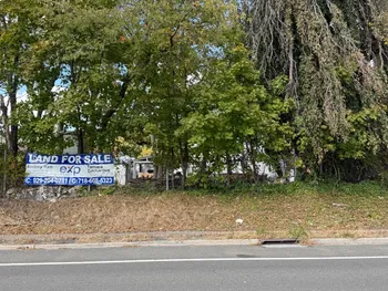 Property at 967 Sunrise Hwy, Long Island, NY 11704