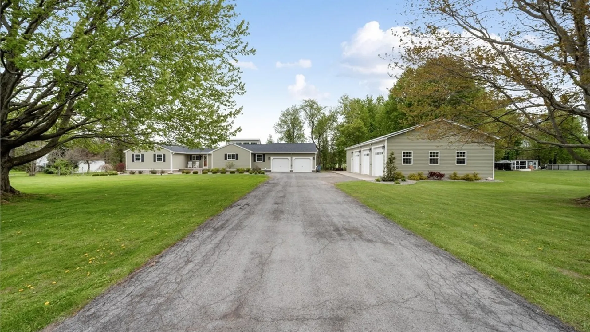 Property at 8205 Kirkville Road, Manlius, NY 13082 2