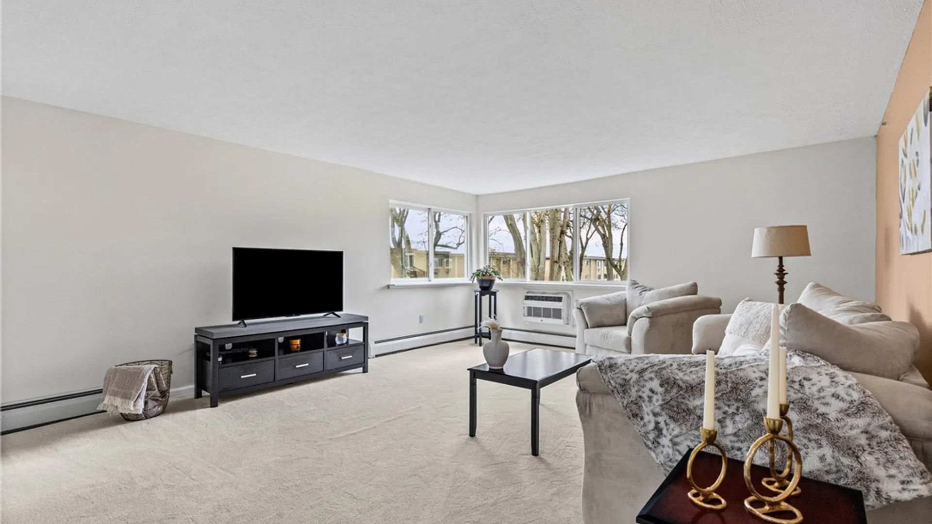 Property at 708 Westage At The Hbr, Irondequoit, NY 14617 14