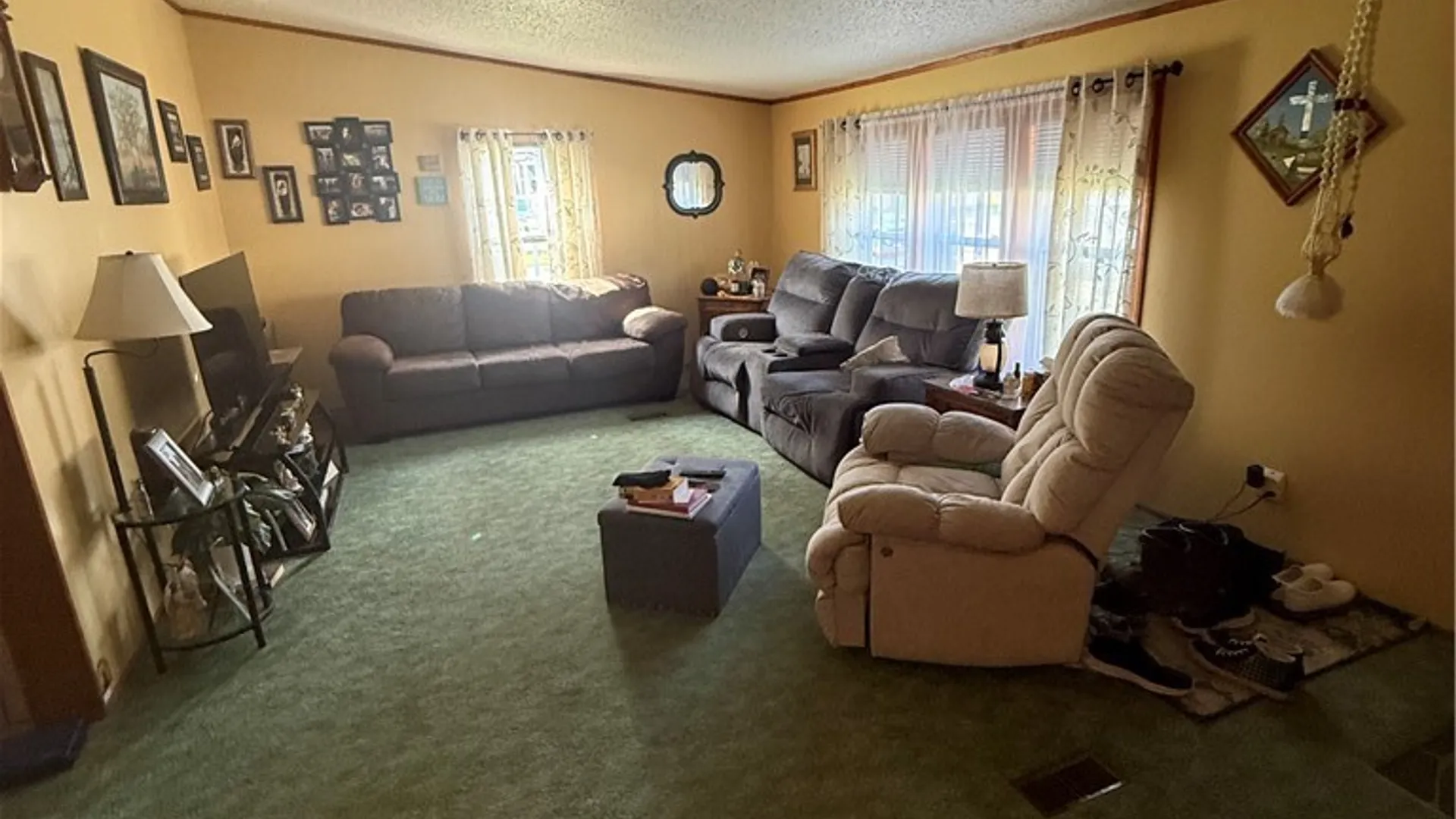 Property at 35 Circle Drive, Yorkshire, NY 14173 3