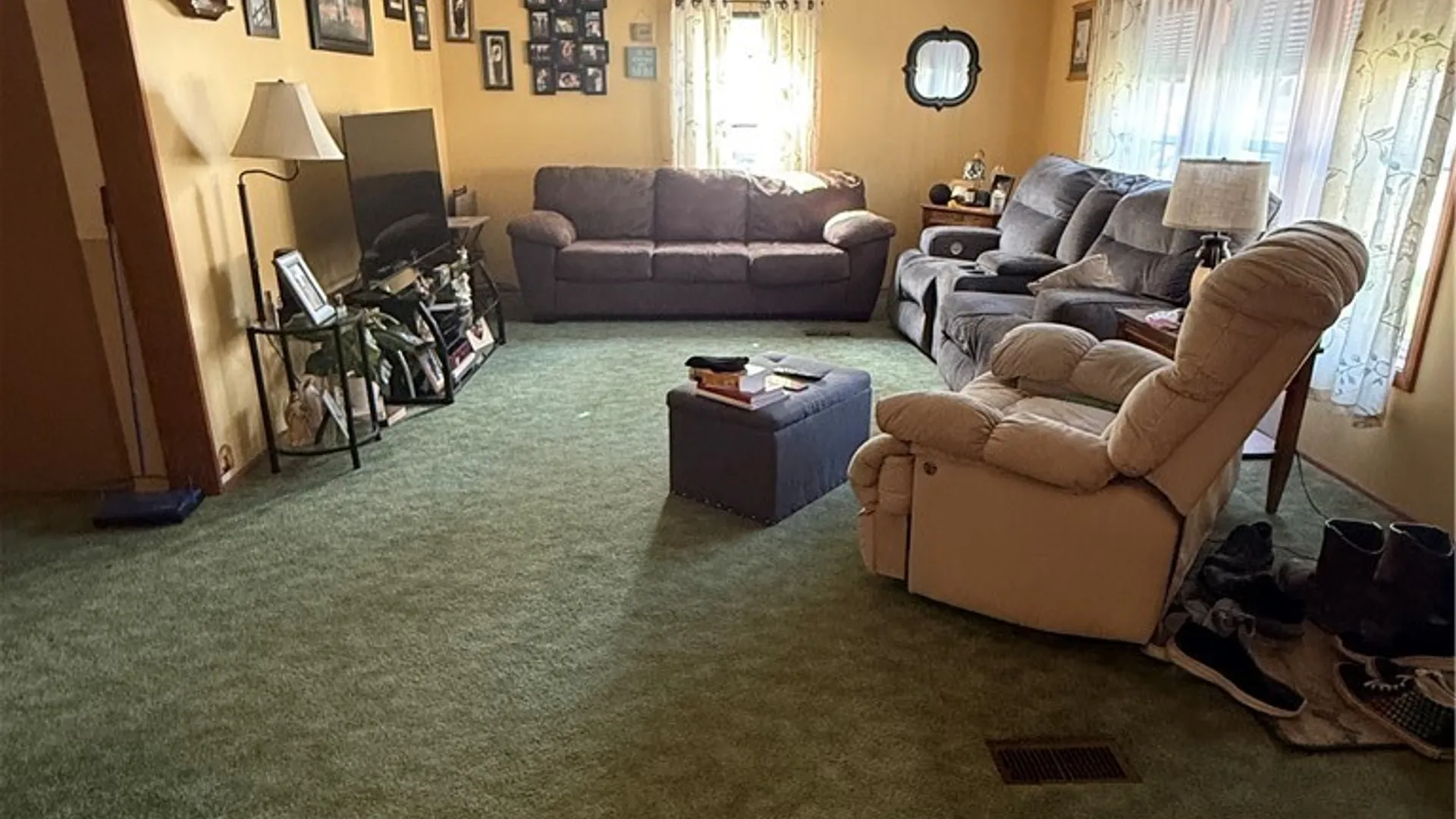 Property at 35 Circle Drive, Yorkshire, NY 14173 4