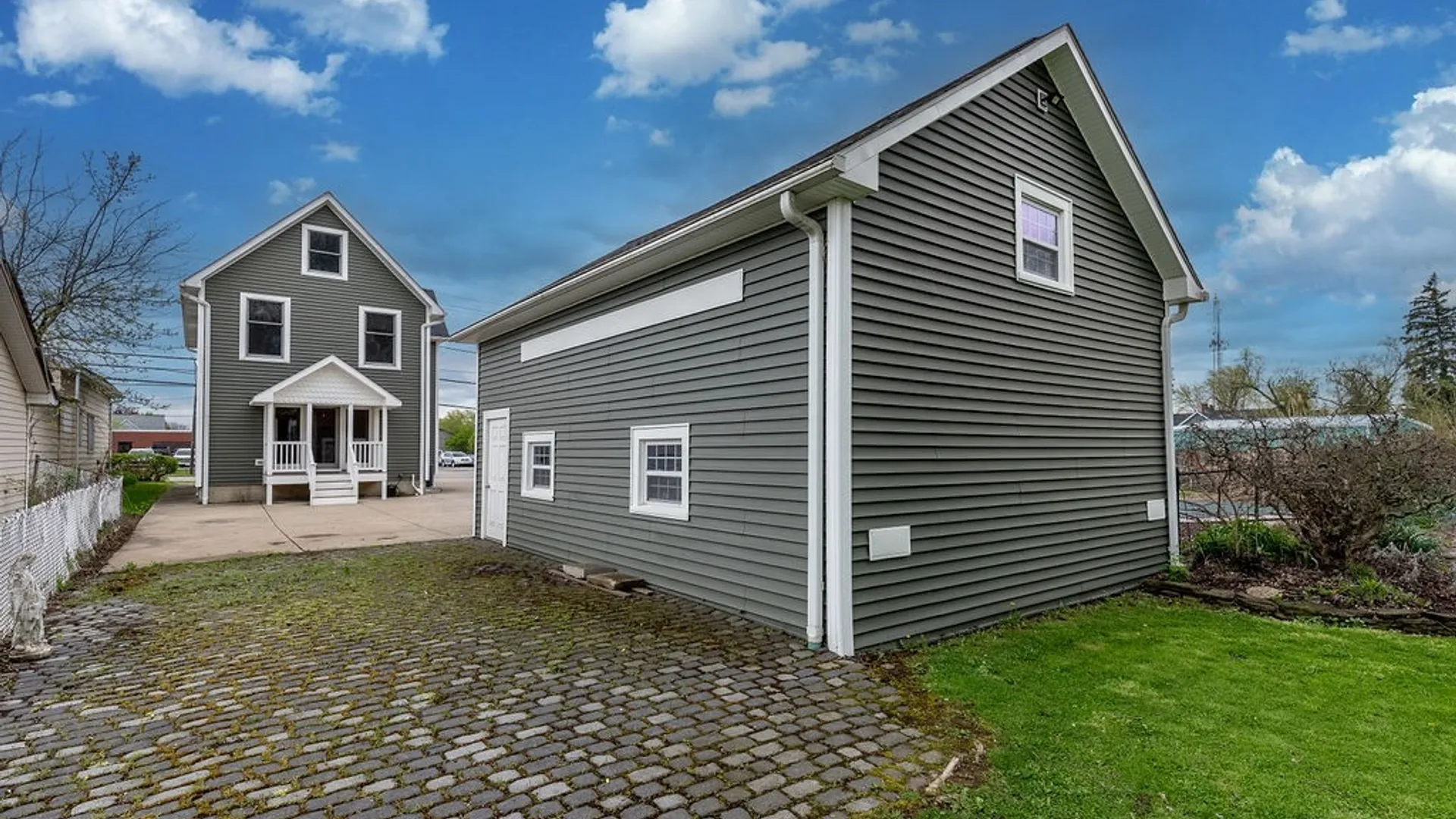 Property at 170 Central Avenue, Lancaster, NY 14086 6