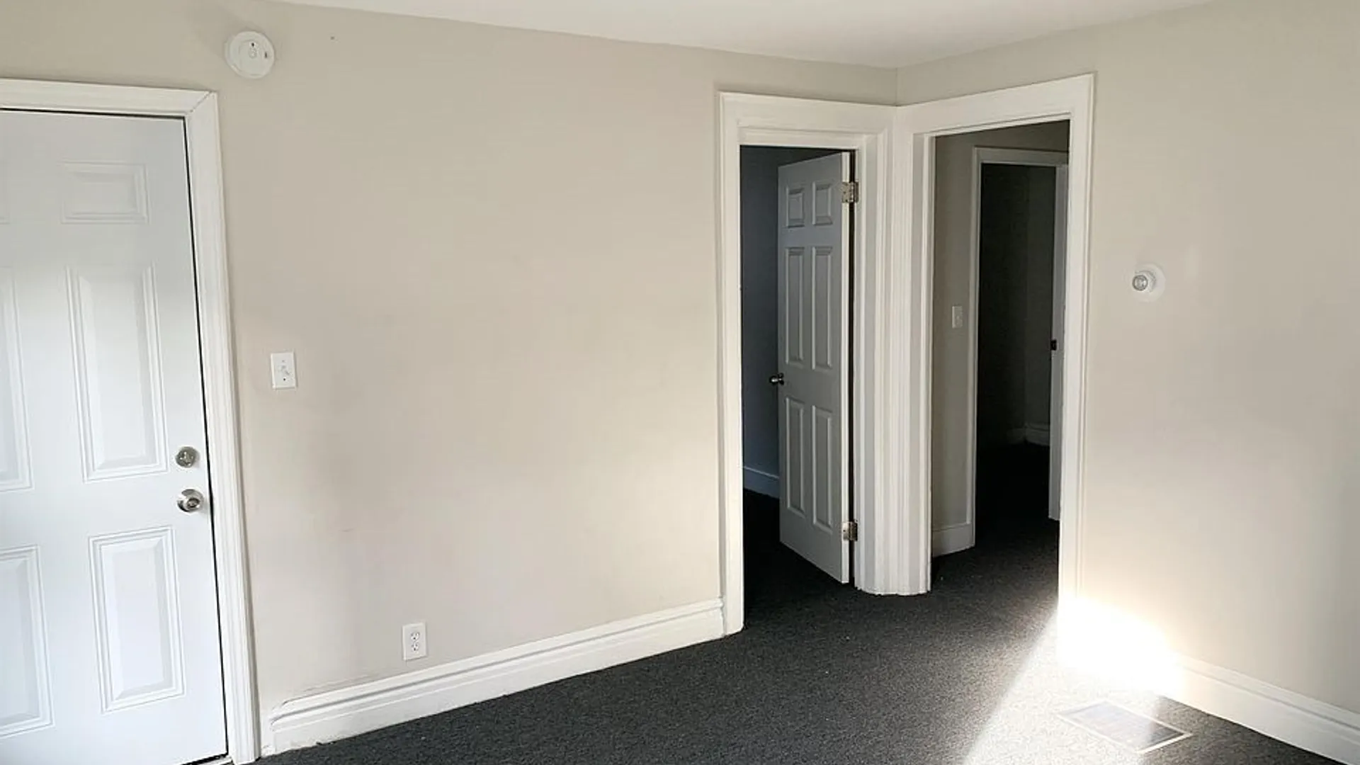 Property at 227 14th Street, Buffalo, NY 14213 9